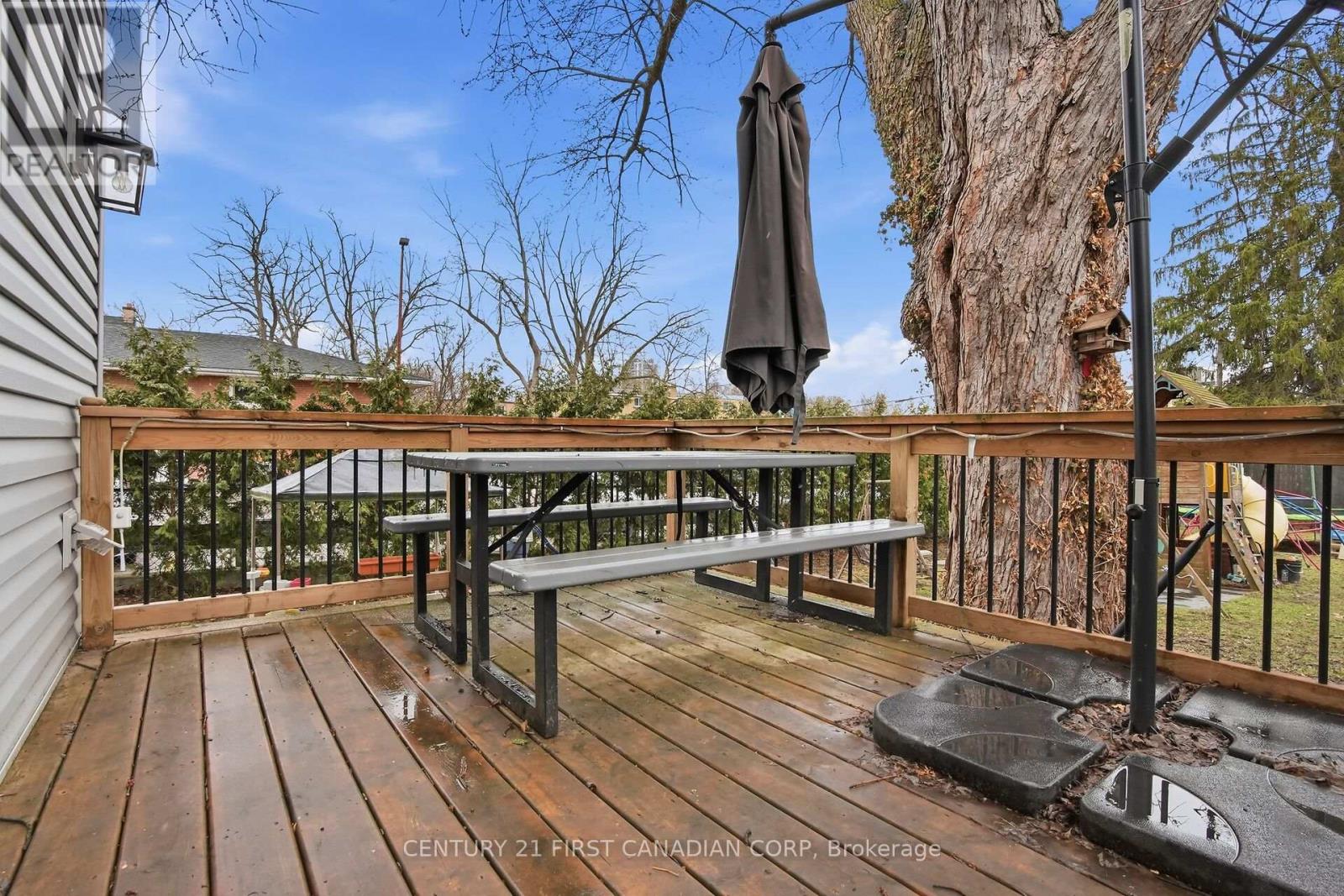 76 High Street, London South, Ontario  N6C 4J9 - Photo 38 - X12923988