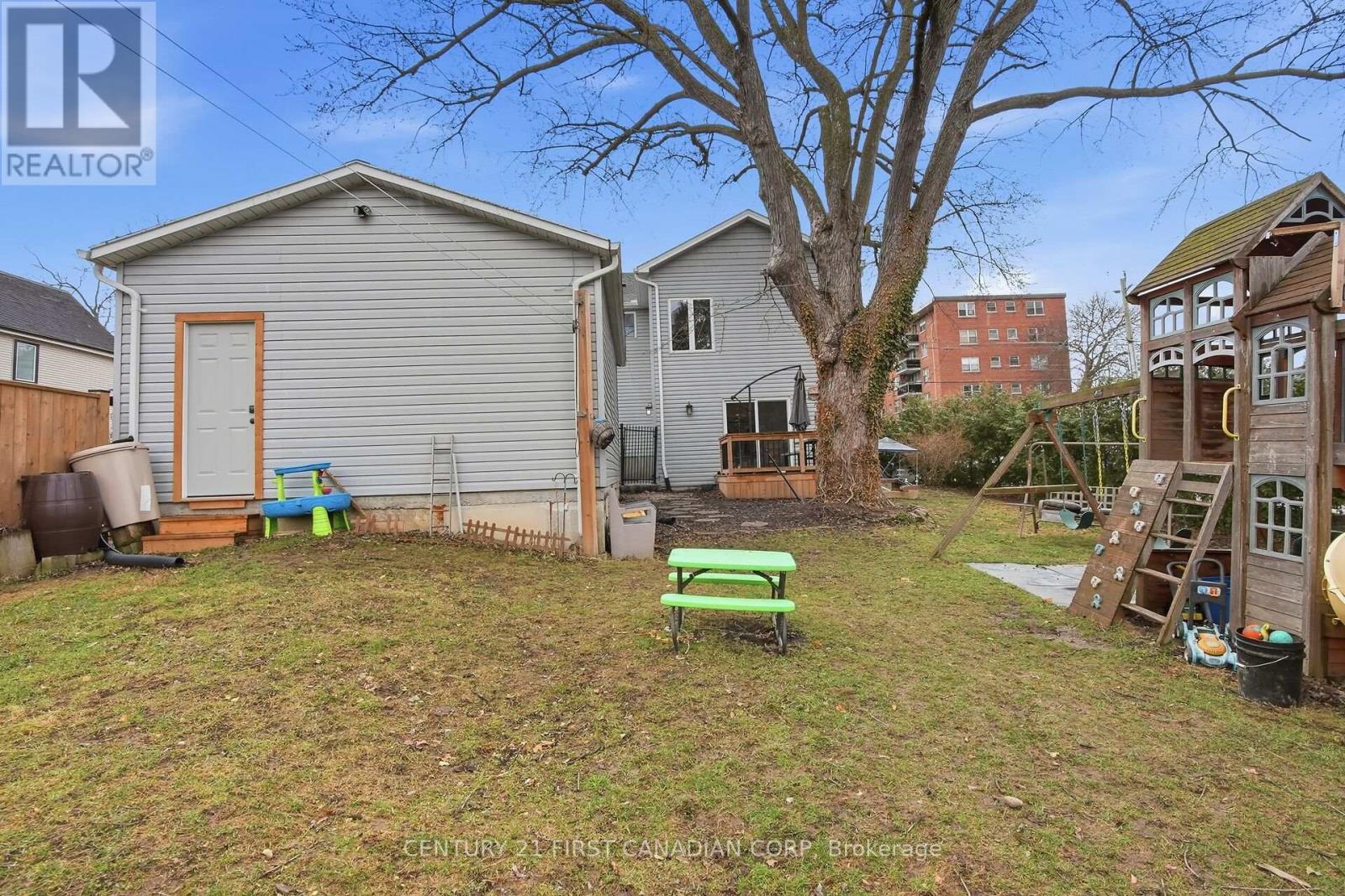 76 High Street, London South, Ontario  N6C 4J9 - Photo 45 - X12923988