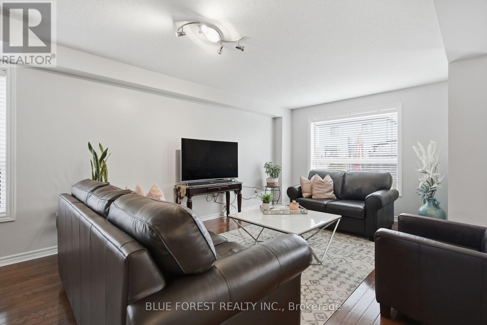 3303 Jinnies Way, London South, Ontario  N6L 0B8 - Photo 14 - X12924048