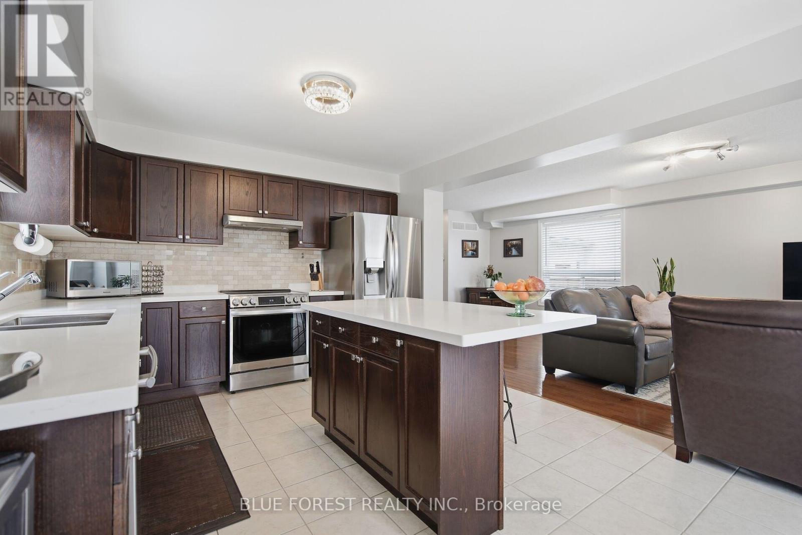 3303 Jinnies Way, London South, Ontario  N6L 0B8 - Photo 17 - X12924048