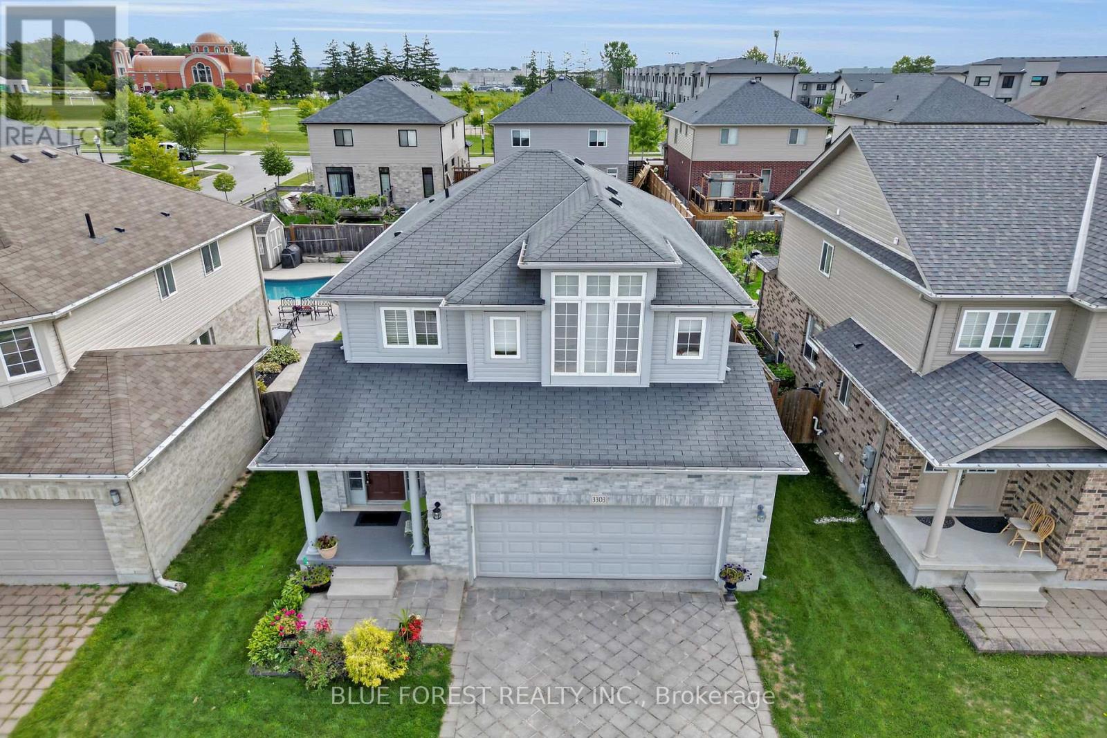 3303 Jinnies Way, London South, Ontario  N6L 0B8 - Photo 4 - X12924048