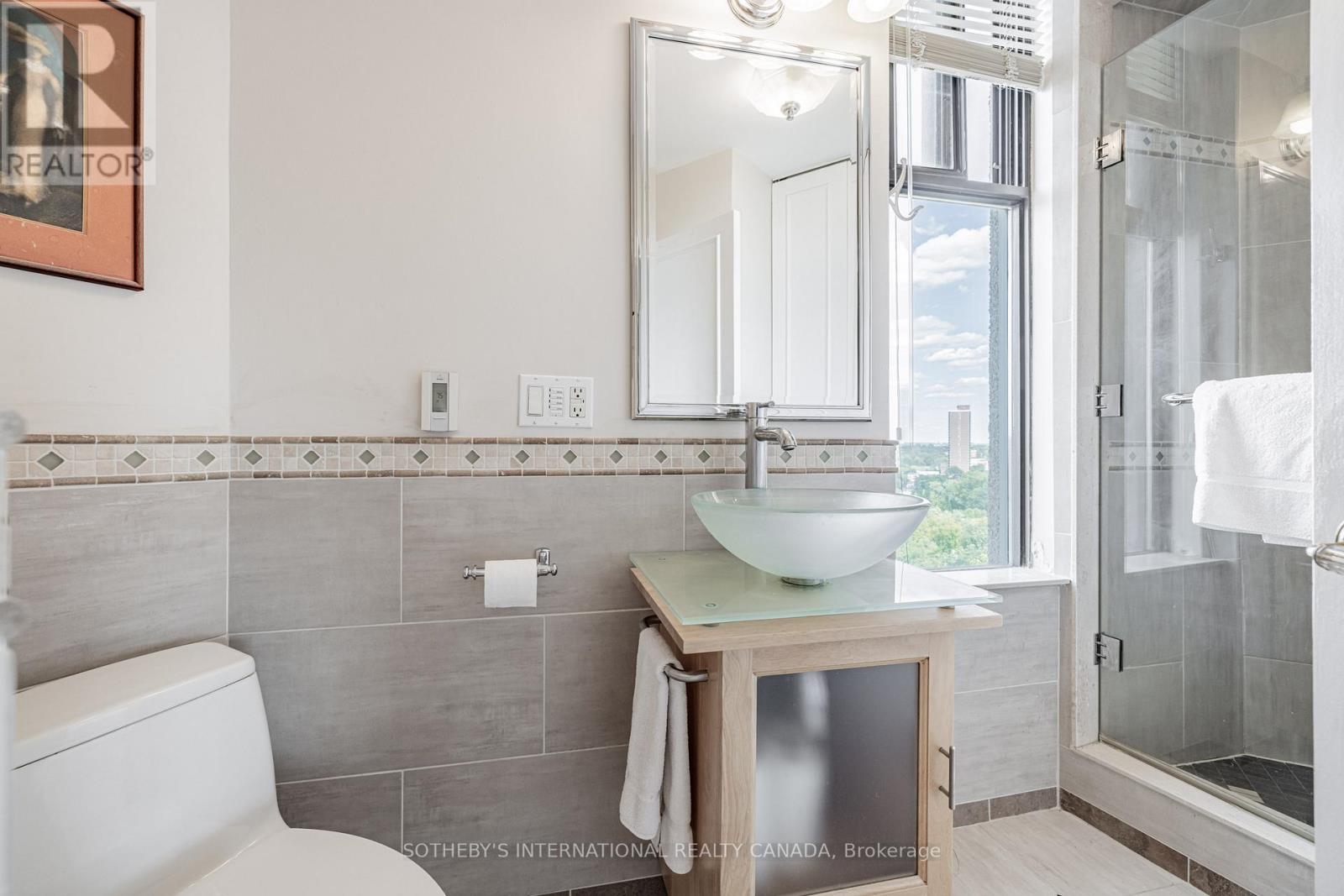 13 - 423 Avenue Road, Toronto, Ontario  M4V 2H7 - Photo 26 - C12923926