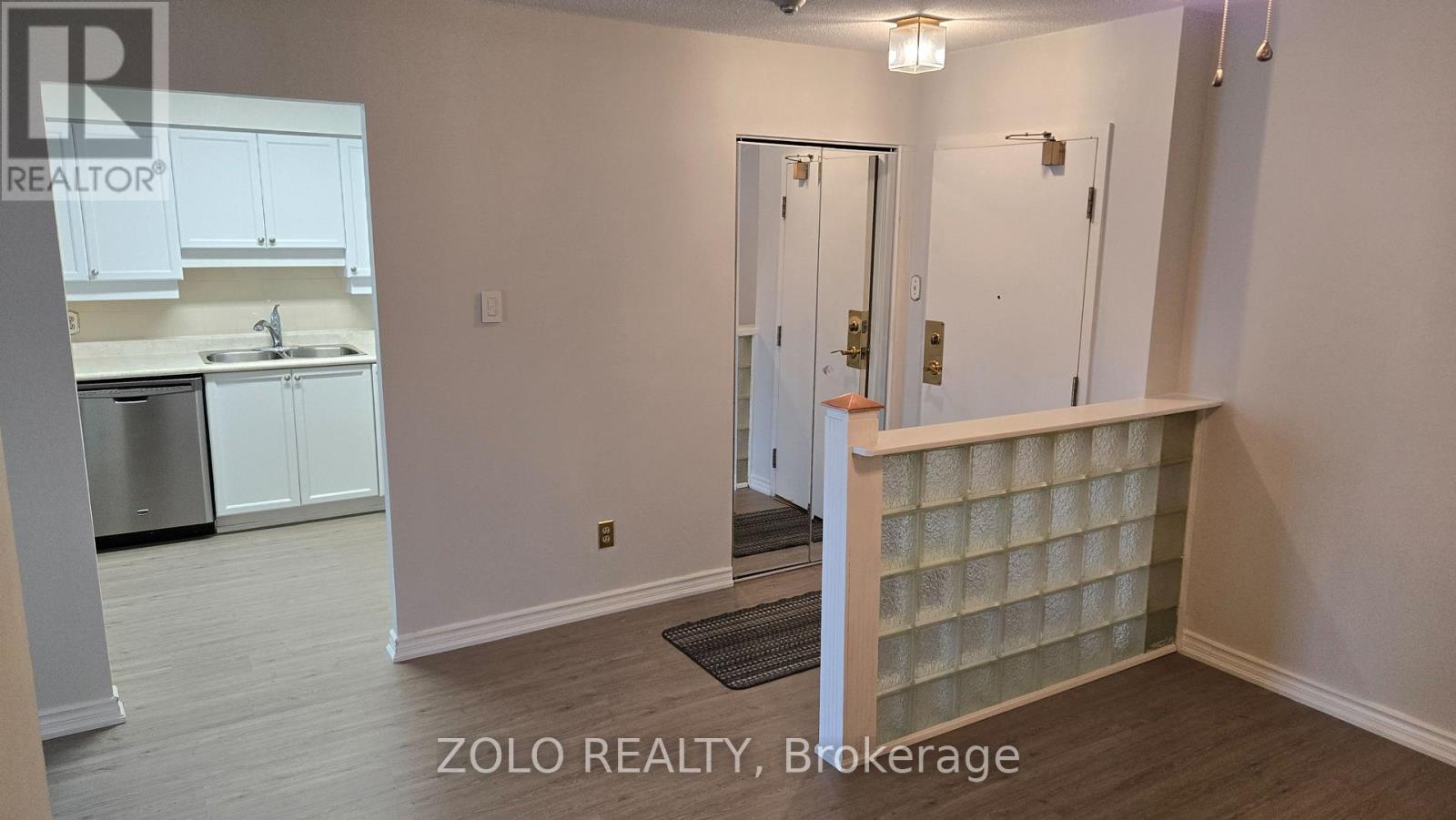 423 - 1880 Valley Farm Road, Pickering, Ontario  L1V 6B3 - Photo 3 - E12923932