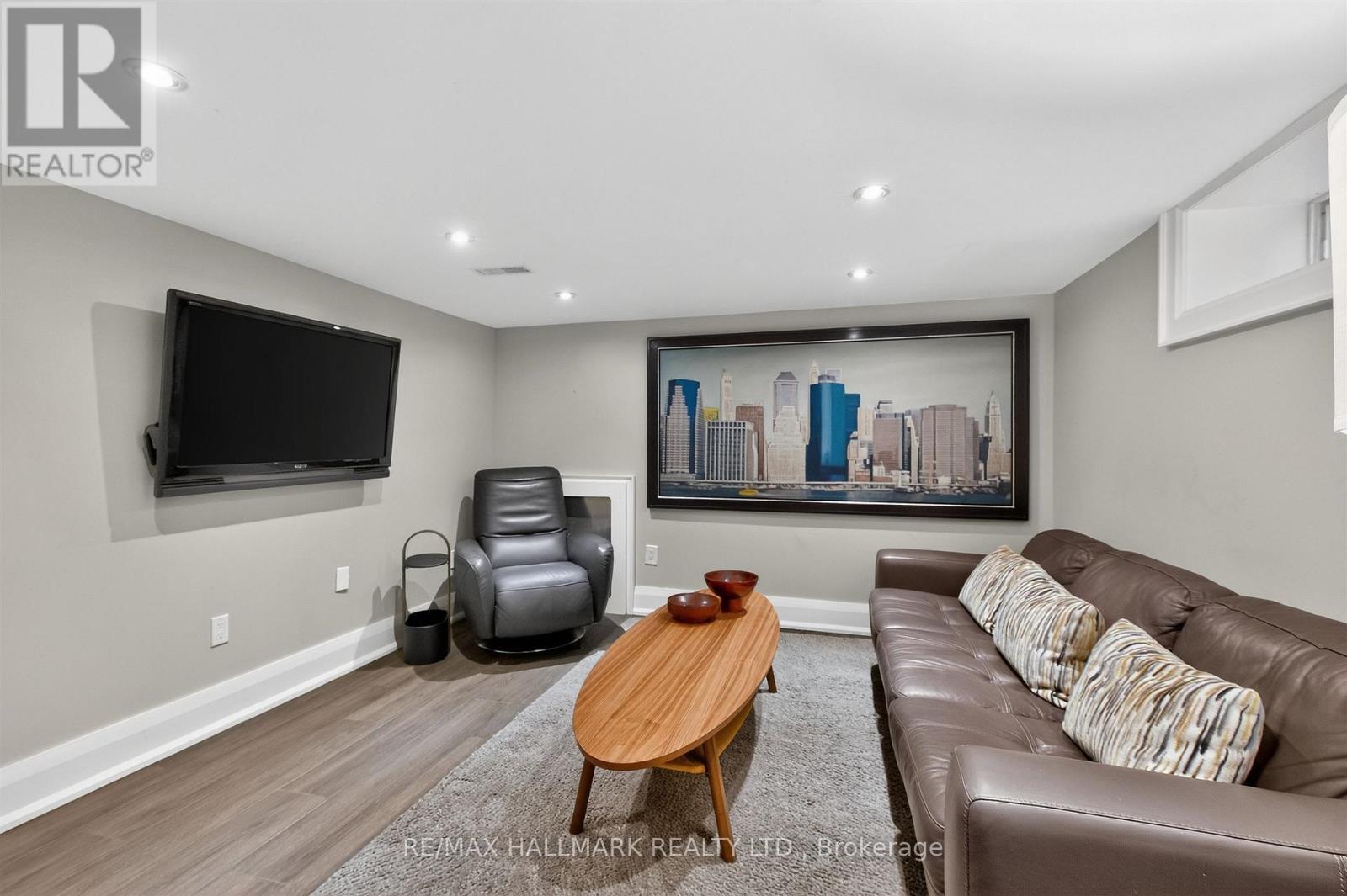 336 Glen Manor Drive, Toronto, Ontario  M4E 2X7 - Photo 36 - E12923970