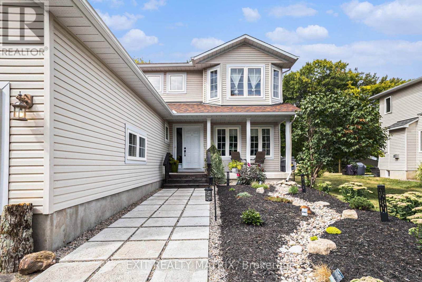 563 Loucks Drive, Russell, Ontario  K4R 1H1 - Photo 3 - X12923998