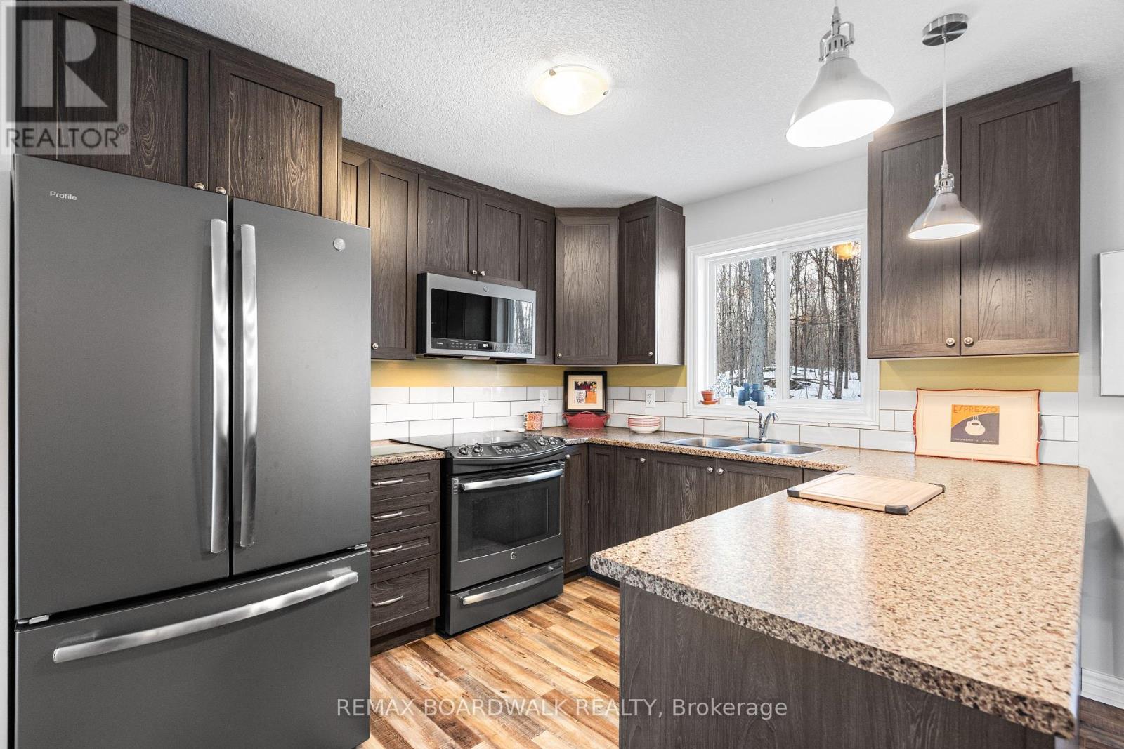 228 Stewart Gibson Road, Lanark Highlands, Ontario  K0G 1K0 - Photo 18 - X12924020