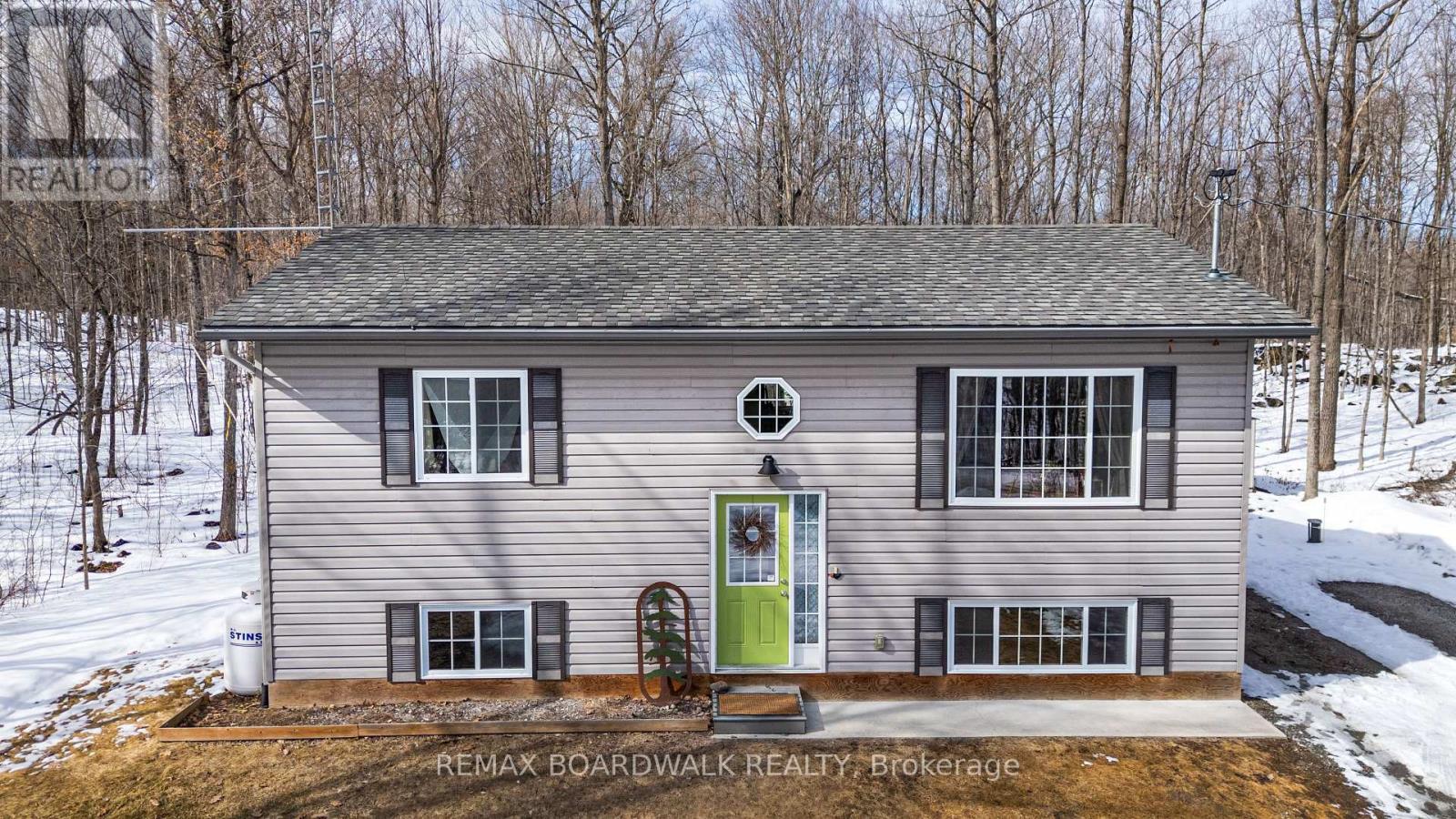 228 Stewart Gibson Road, Lanark Highlands, Ontario  K0G 1K0 - Photo 4 - X12924020