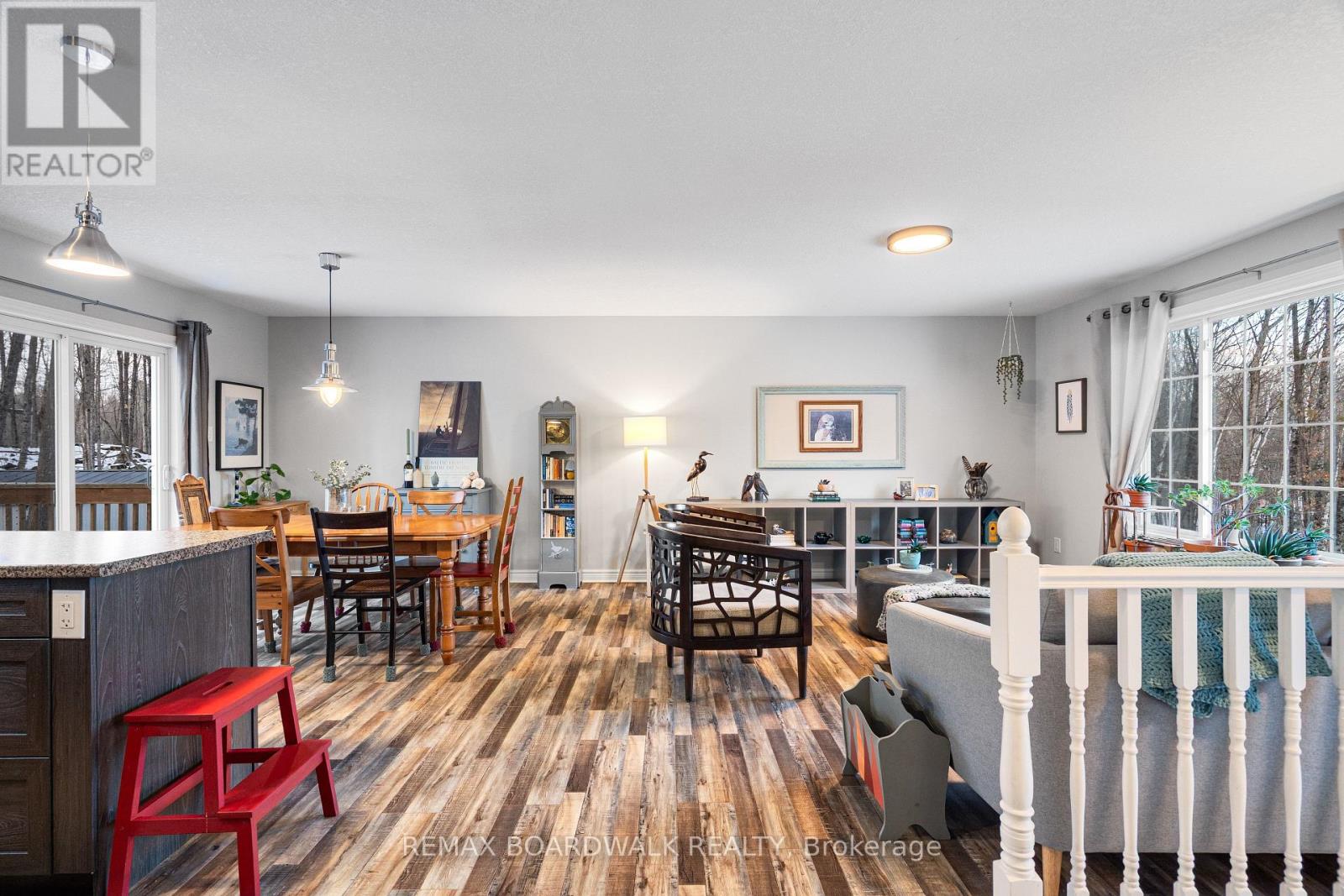 228 Stewart Gibson Road, Lanark Highlands, Ontario  K0G 1K0 - Photo 6 - X12924020