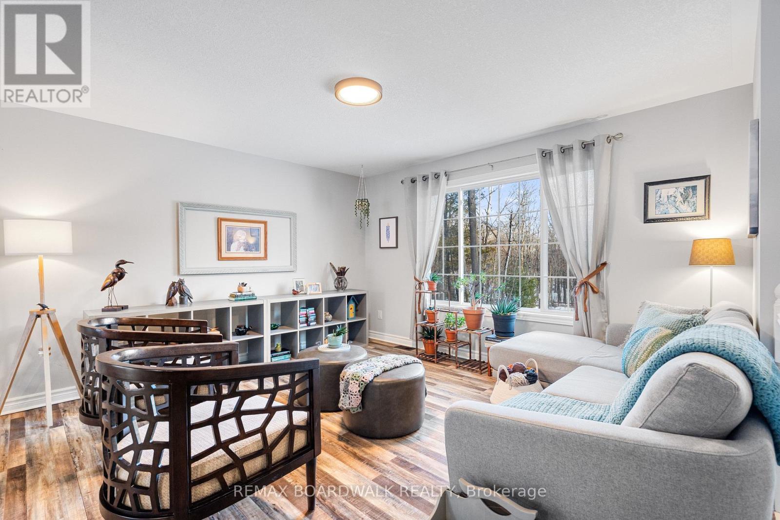 228 Stewart Gibson Road, Lanark Highlands, Ontario  K0G 1K0 - Photo 8 - X12924020