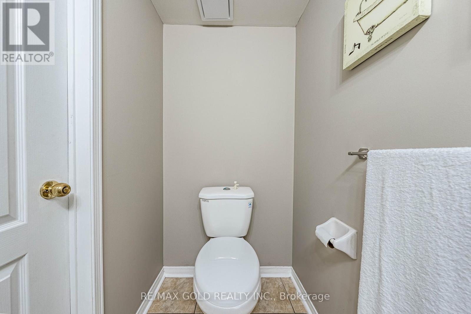 79 Roundstone Drive, Brampton, Ontario  L6X 0K6 - Photo 20 - W12921178