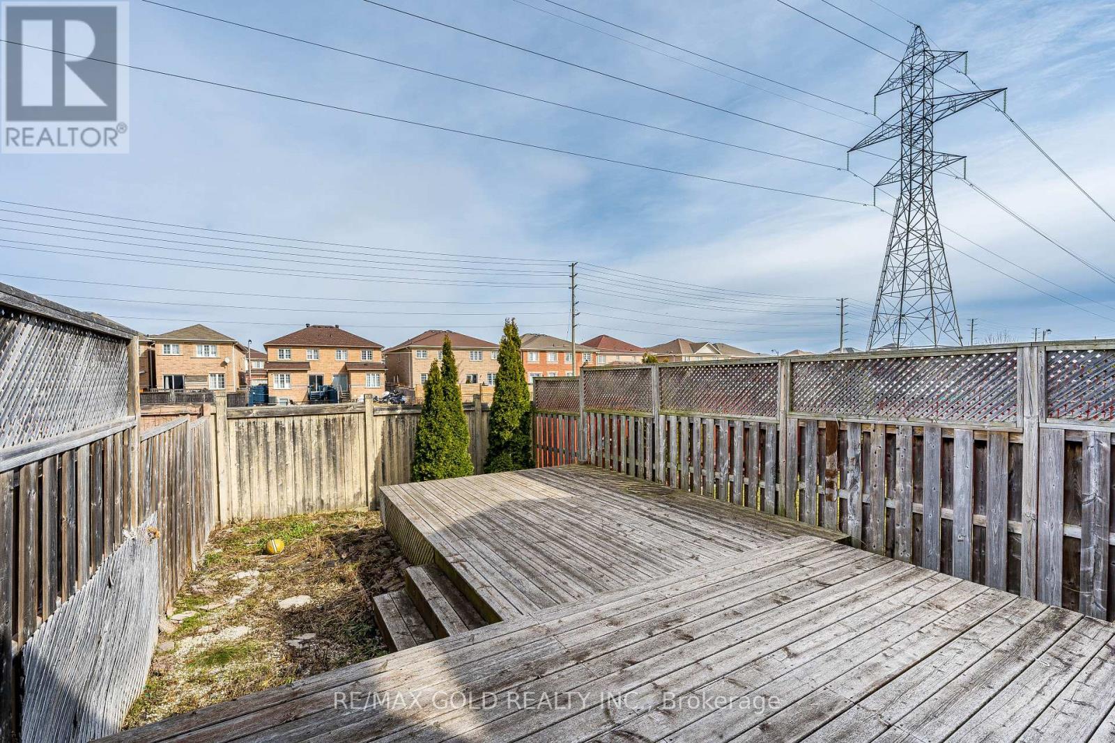 79 Roundstone Drive, Brampton, Ontario  L6X 0K6 - Photo 46 - W12921178