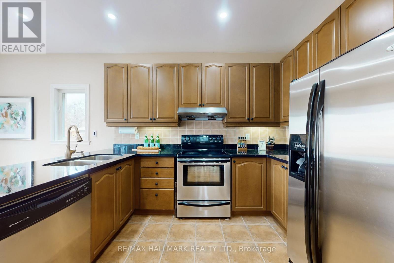 42 Mayan Avenue, Richmond Hill, Ontario  L4S 2W9 - Photo 20 - N12923936