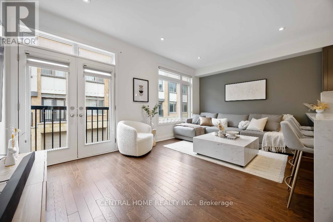 20 William Saville Street, Markham, Ontario  L3R 9S3 - Photo 10 - N12924006