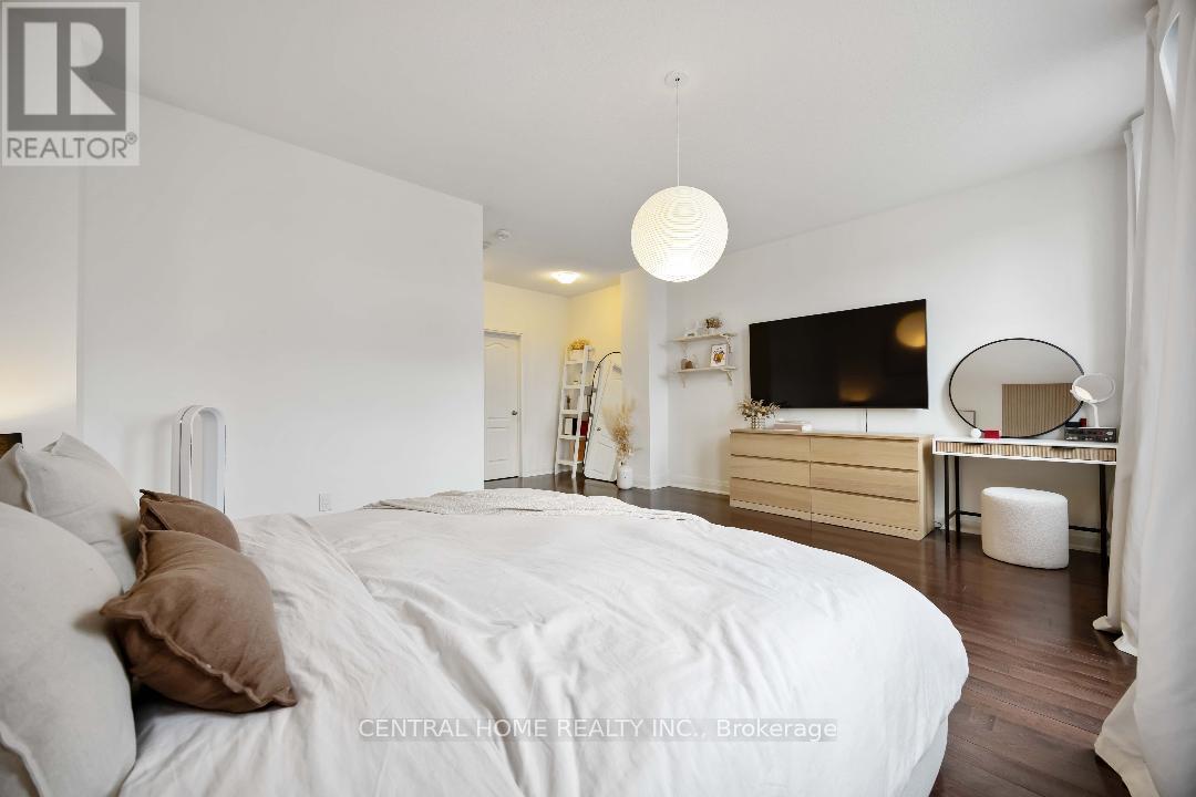 20 William Saville Street, Markham, Ontario  L3R 9S3 - Photo 21 - N12924006