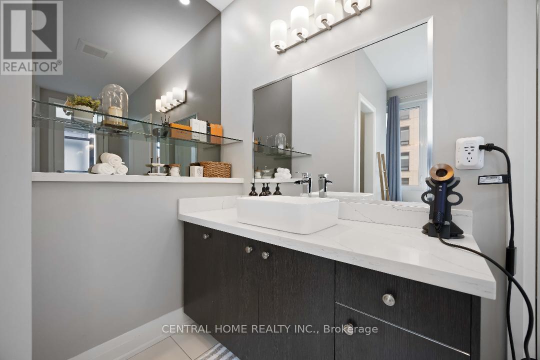 20 William Saville Street, Markham, Ontario  L3R 9S3 - Photo 24 - N12924006