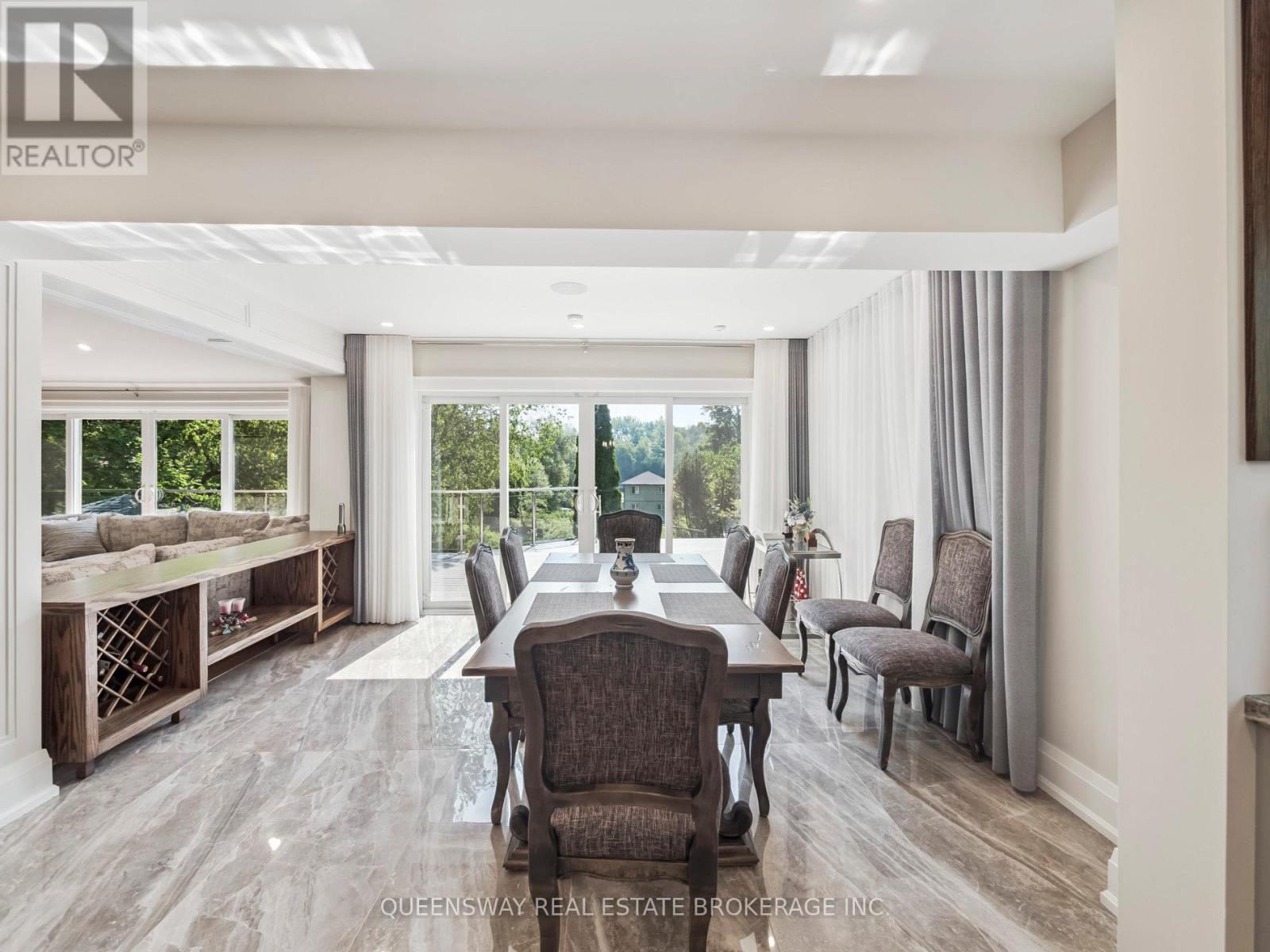 109 Woodriver Bend, Georgina, Ontario  L0E 1R0 - Photo 14 - N12924028