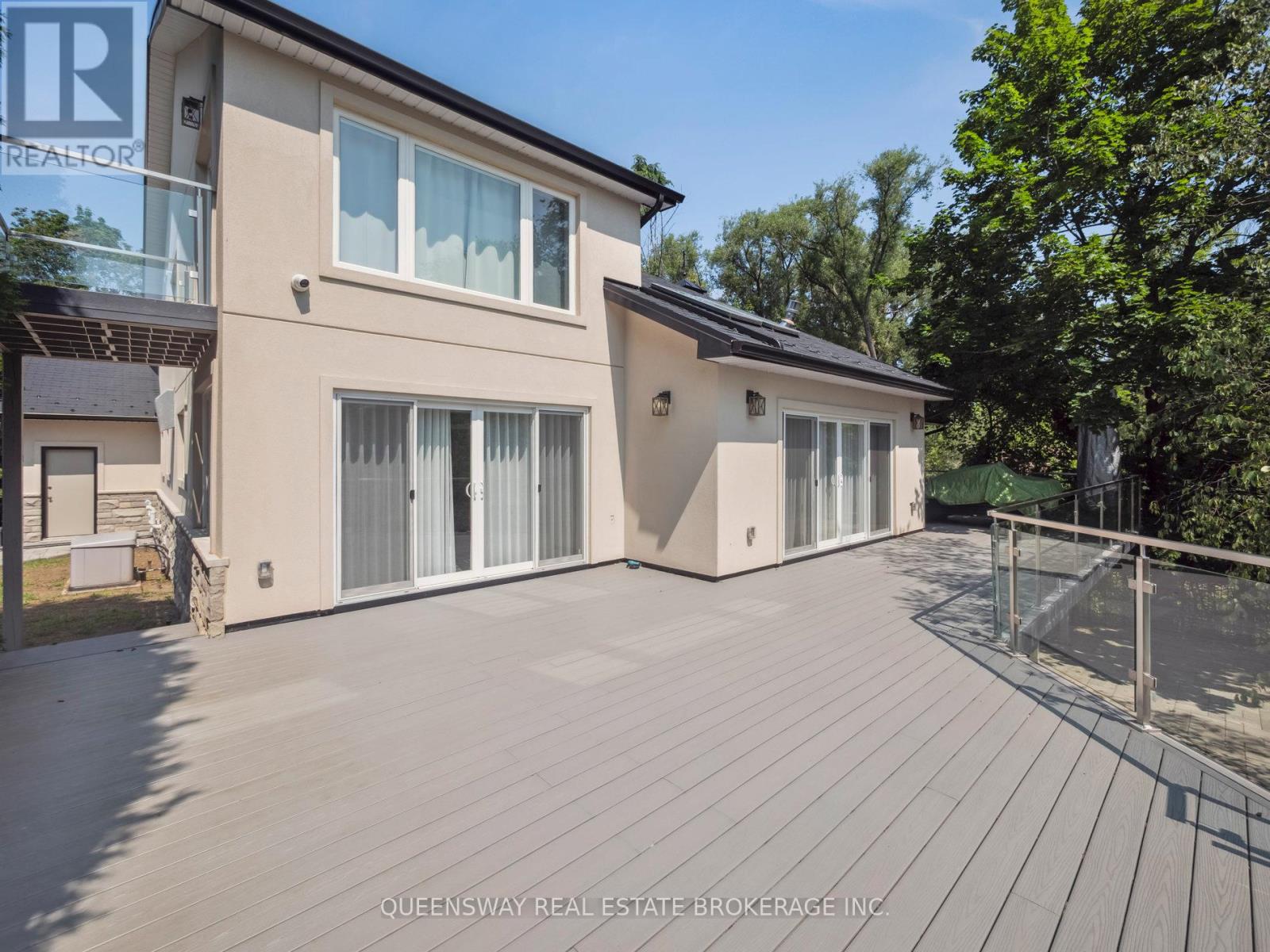 109 Woodriver Bend, Georgina, Ontario  L0E 1R0 - Photo 41 - N12924028