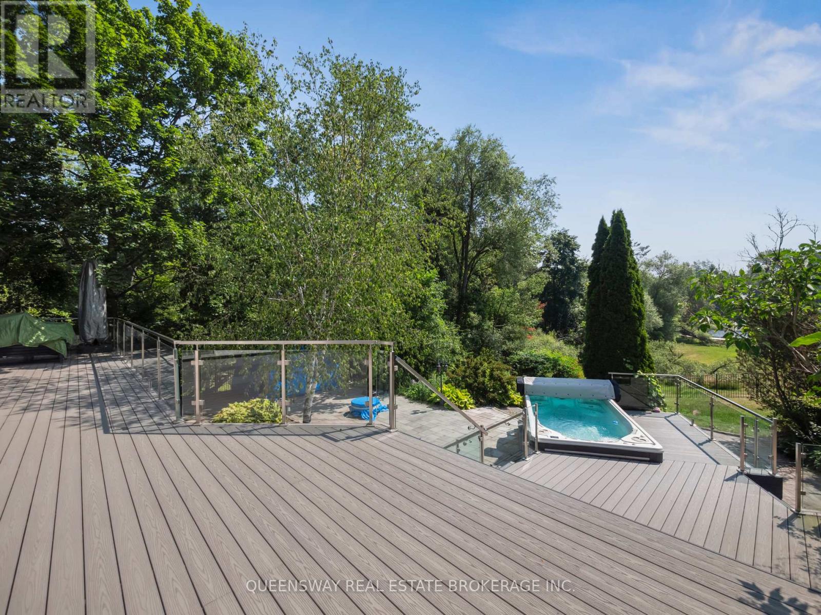 109 Woodriver Bend, Georgina, Ontario  L0E 1R0 - Photo 42 - N12924028