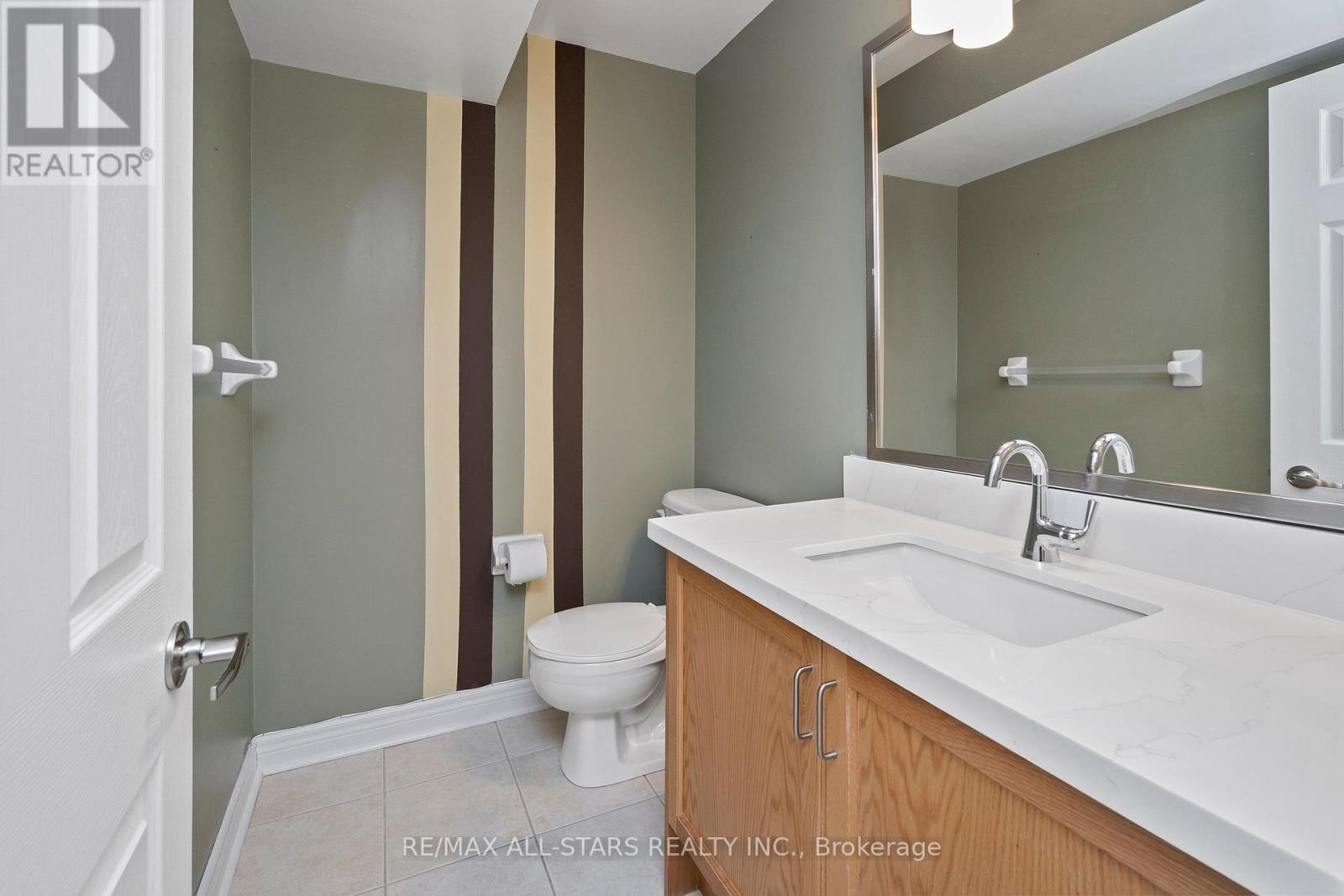 29 Wave Hill Way, Markham, Ontario  L6E 2A2 - Photo 27 - N12924042