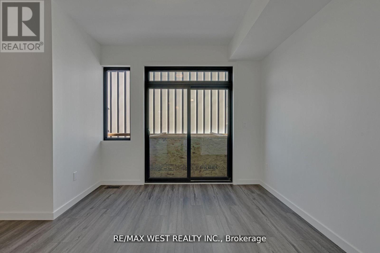 10 Rainwater Lane, Barrie (Holly), Ontario  L4N 9J6 - Photo 17 - S12924064