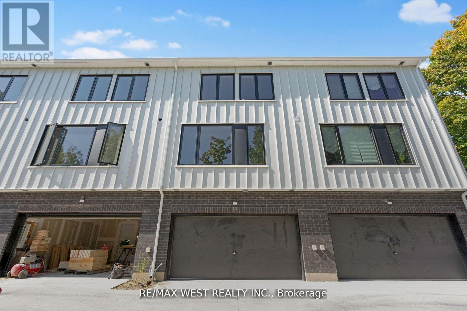 10 Rainwater Lane, Barrie (Holly), Ontario  L4N 9J6 - Photo 30 - S12924064