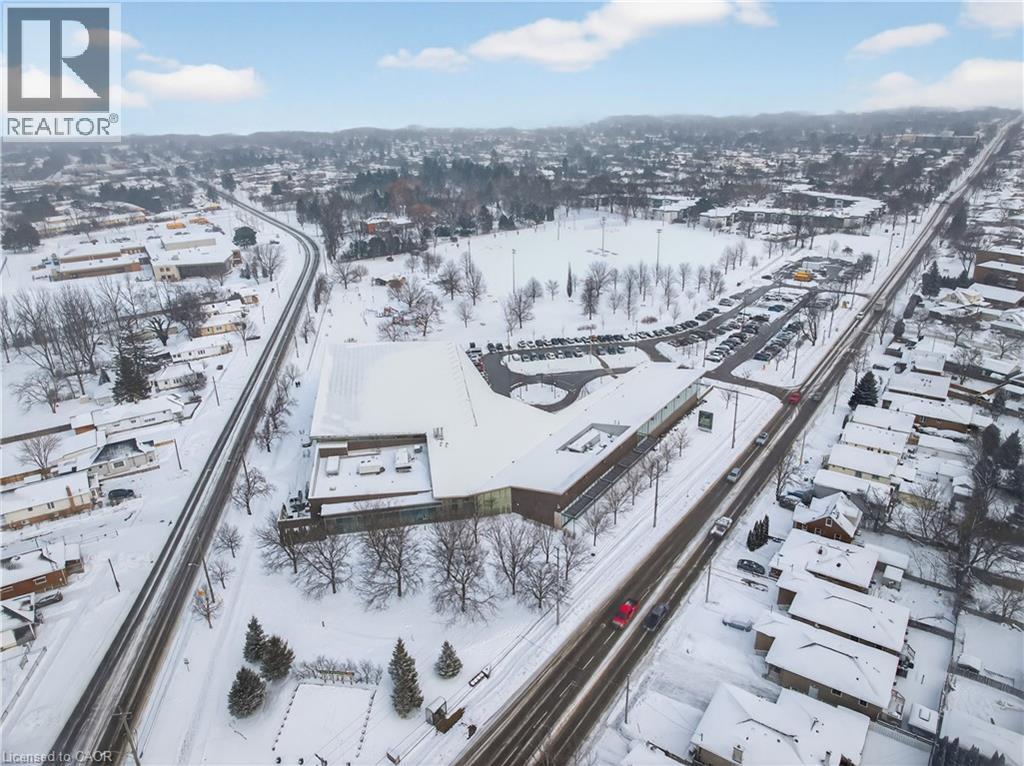 456 Carlton Street Unit# 10, St. Catharines, Ontario  L2M 4X1 - Photo 24 - 40815311
