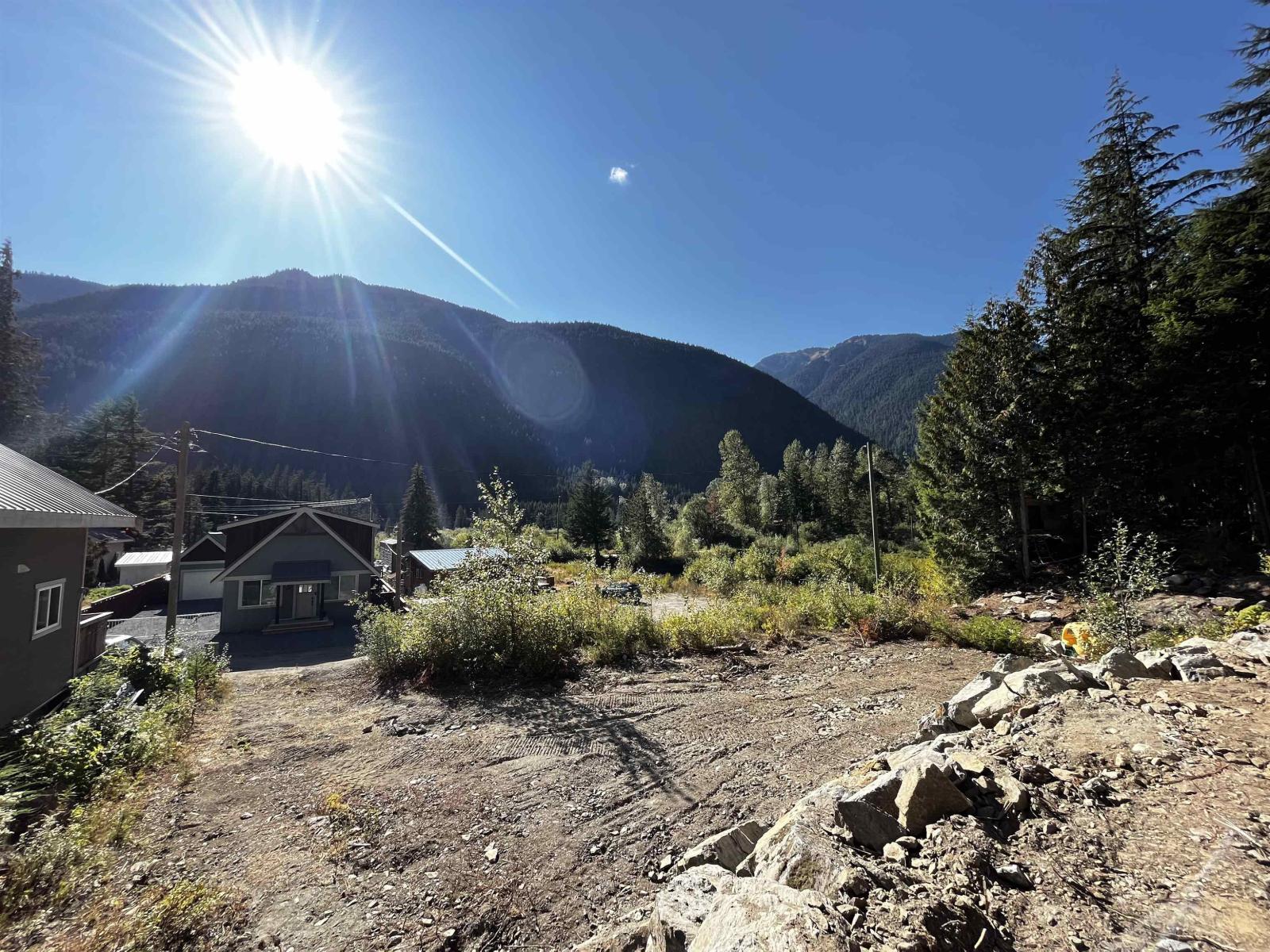 H118 Strawberry Lane, Sunshine Valley, Sunshine Valley, British Columbia  V0X 1L5 - Photo 4 - R3095922