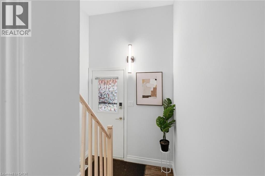 21 Margaret Avenue, Grimsby, Ontario  L3M 4P2 - Photo 15 - 40813820