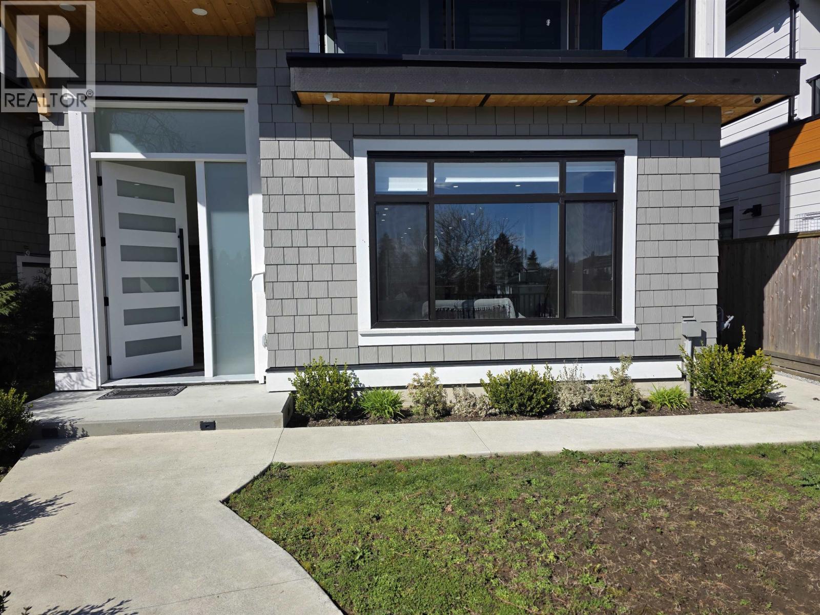 7329 Ethel Avenue, Burnaby, British Columbia  V3N 2C6 - Photo 1 - R3103828