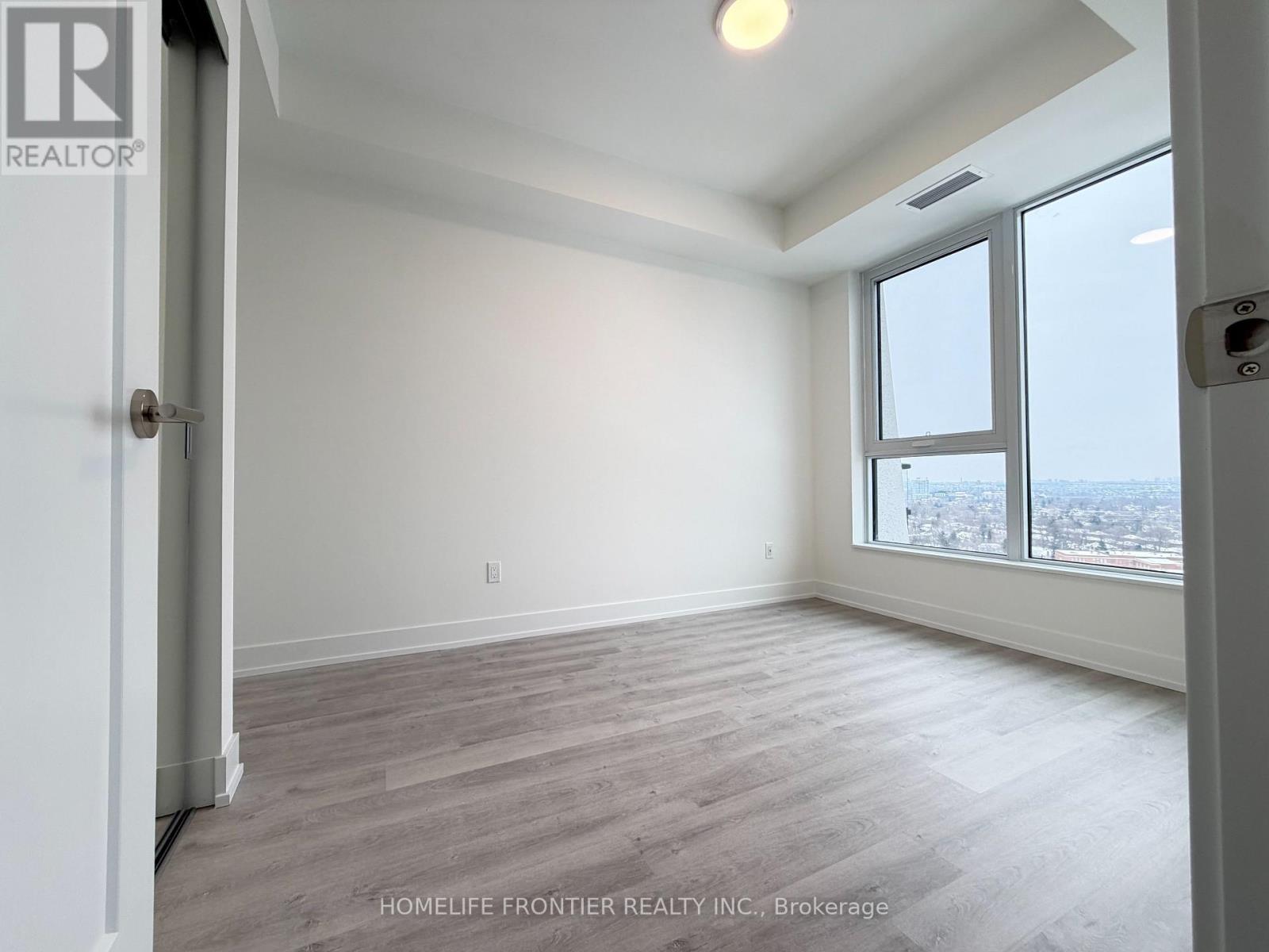 1902 - 60 Central Park Roadway, Toronto, Ontario  M9A 0E6 - Photo 16 - W12923928