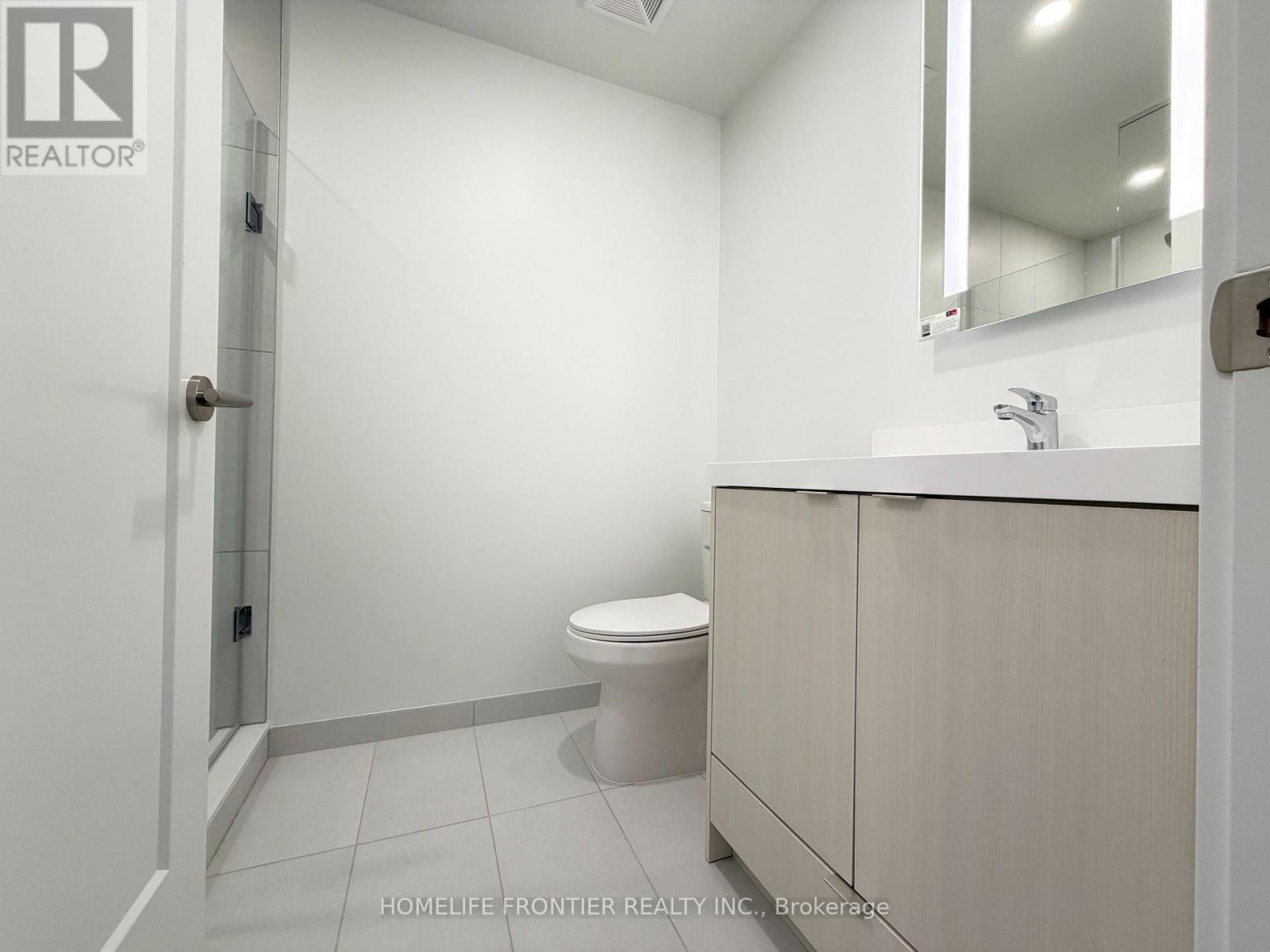 1902 - 60 Central Park Roadway, Toronto, Ontario  M9A 0E6 - Photo 21 - W12923928