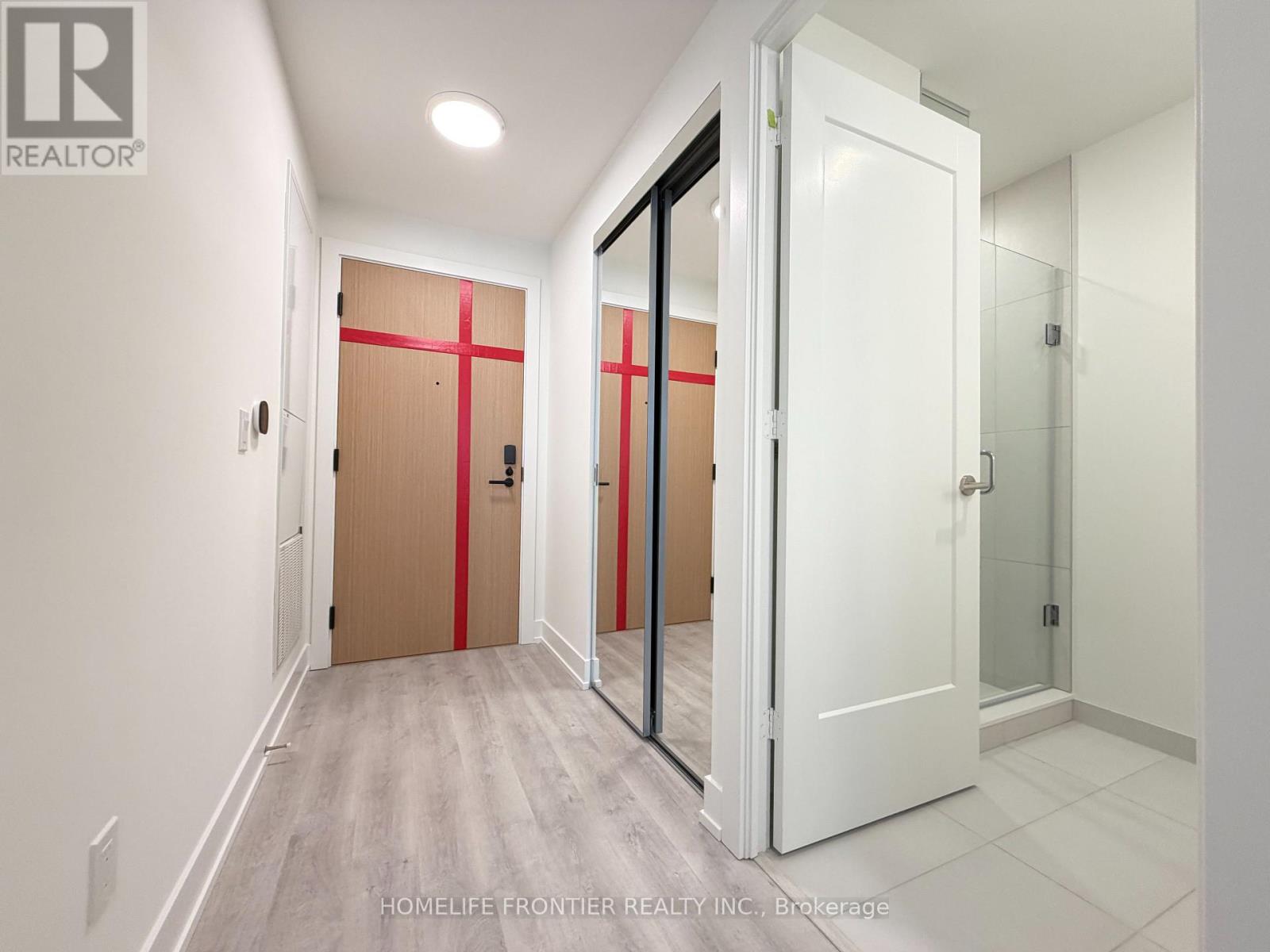 1902 - 60 Central Park Roadway, Toronto, Ontario  M9A 0E6 - Photo 9 - W12923928