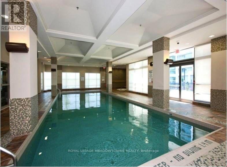 2016 - 349 Rathburn Road W, Mississauga, Ontario  L5B 0G9 - Photo 15 - W12923942