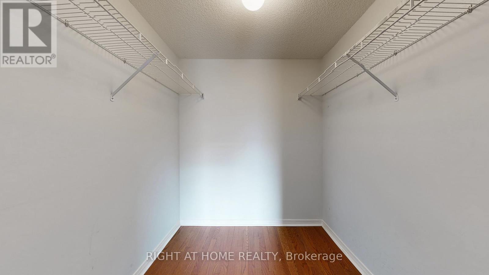 D408 - 216 Plains Road West Road W, Burlington, Ontario  L7T 4K8 - Photo 17 - W12923950