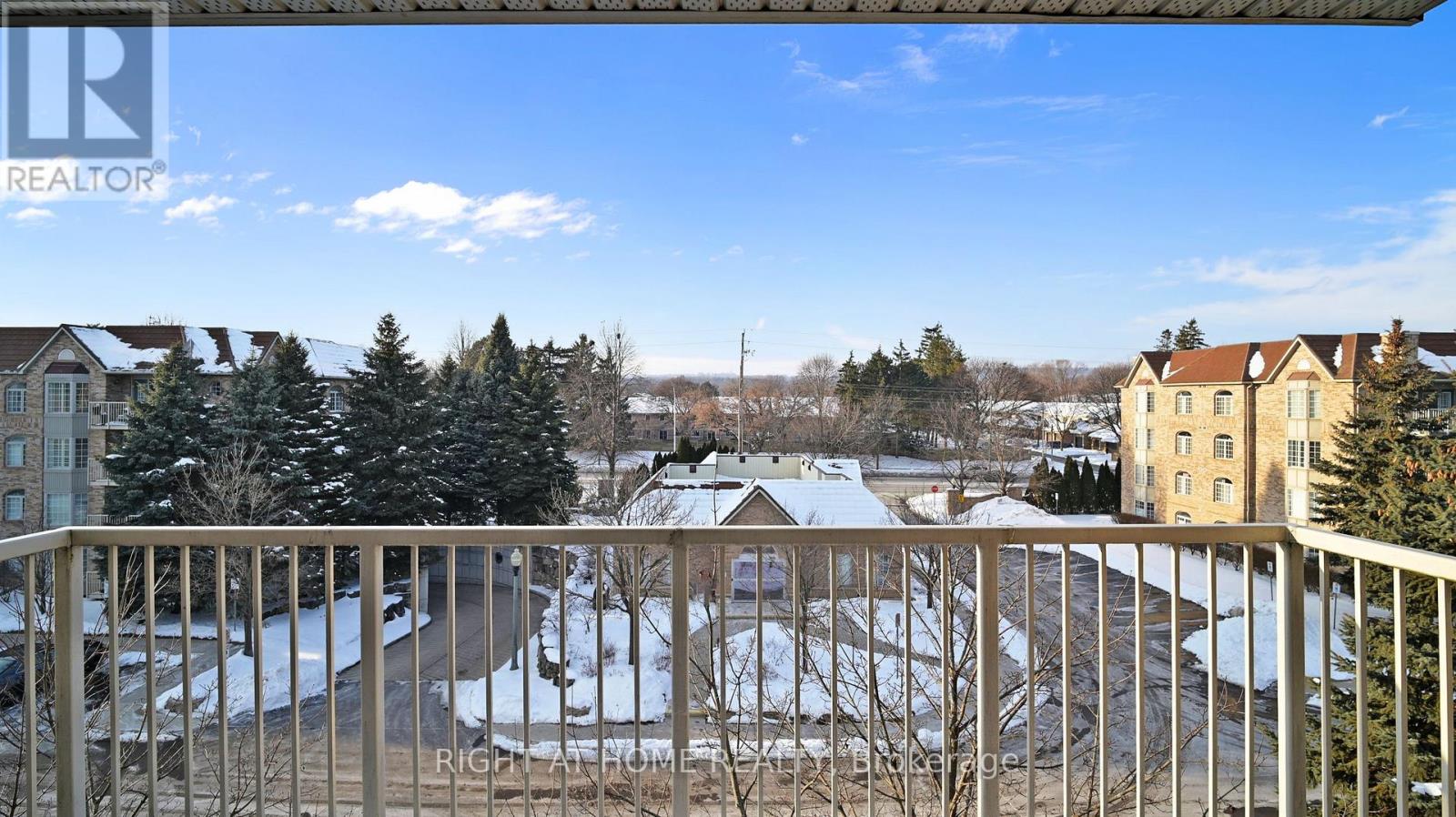 D408 - 216 Plains Road West Road W, Burlington, Ontario  L7T 4K8 - Photo 22 - W12923950