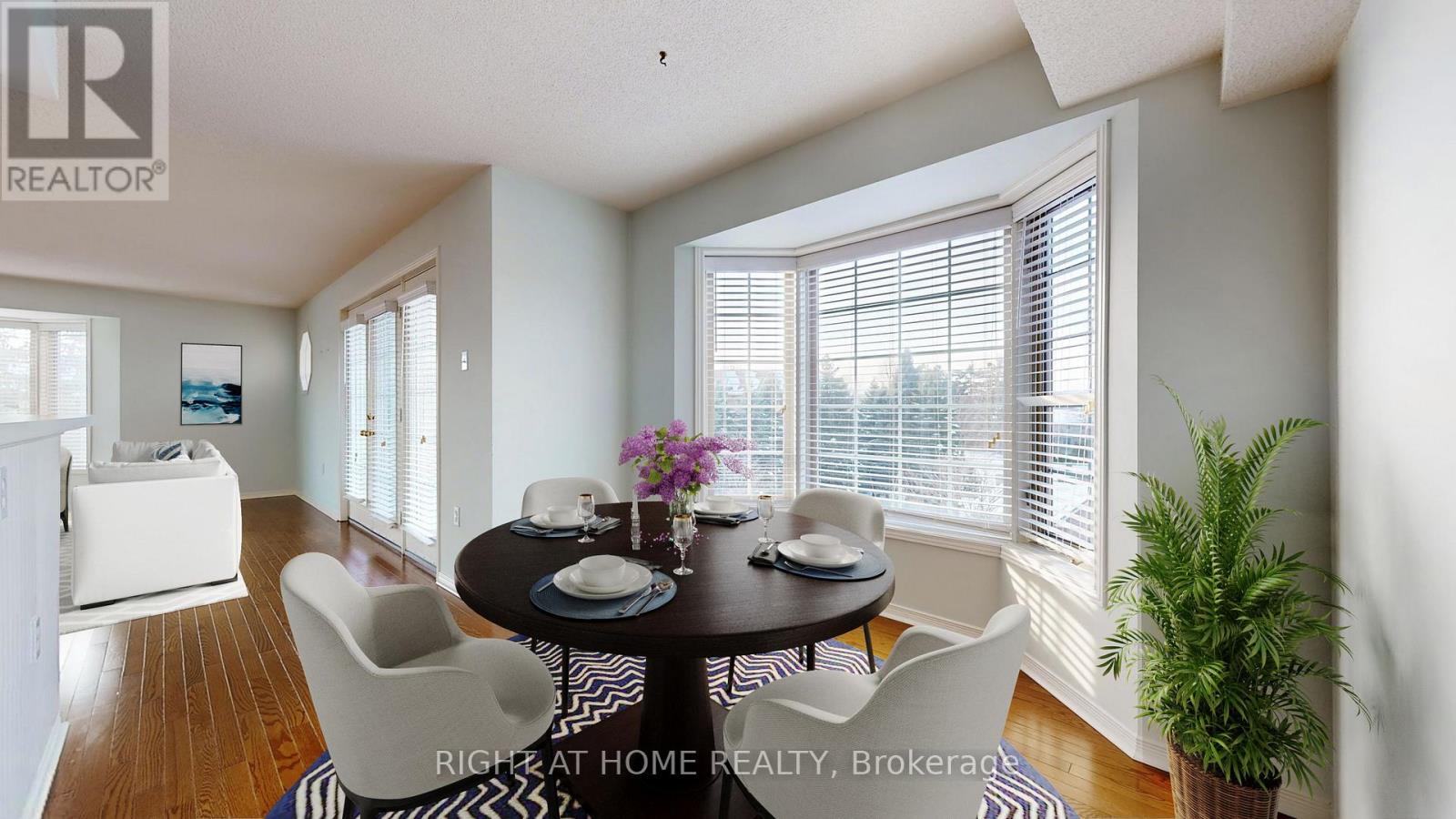 D408 - 216 Plains Road West Road W, Burlington, Ontario  L7T 4K8 - Photo 6 - W12923950