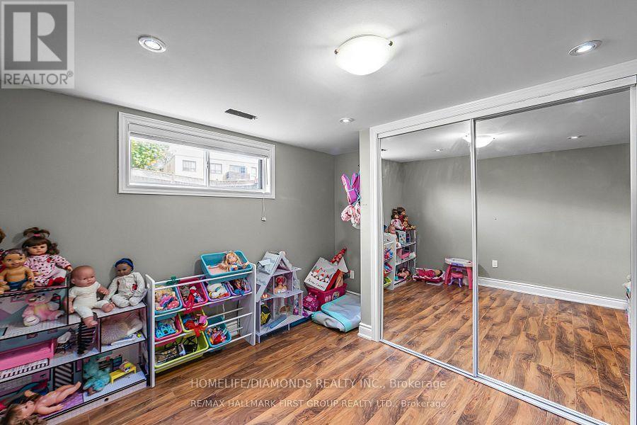 Bsmt - 16 Brisco Street, Brampton, Ontario  L6V 1W8 - Photo 6 - W12923976