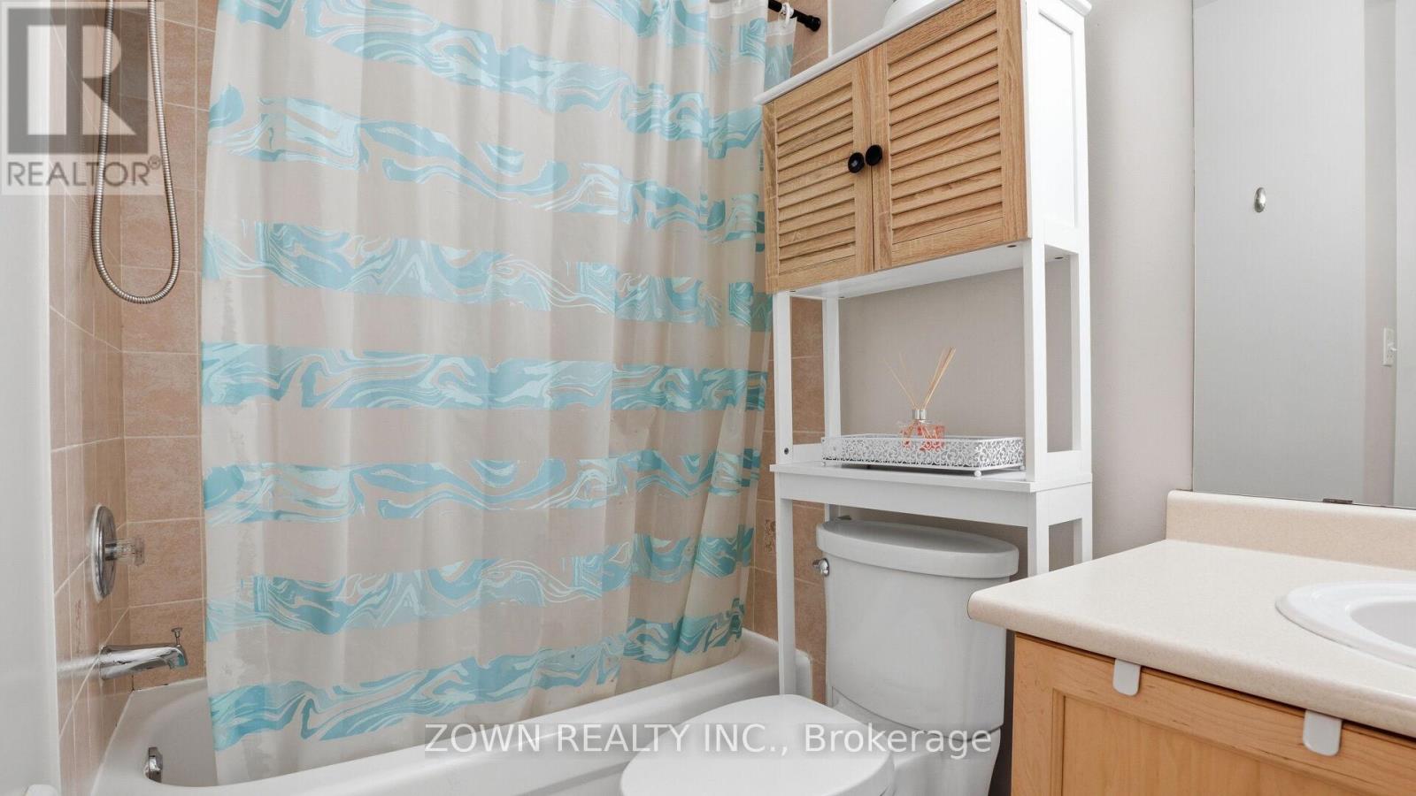 3078 Lavenham Place, Mississauga, Ontario  L5M 6K3 - Photo 25 - W12923978