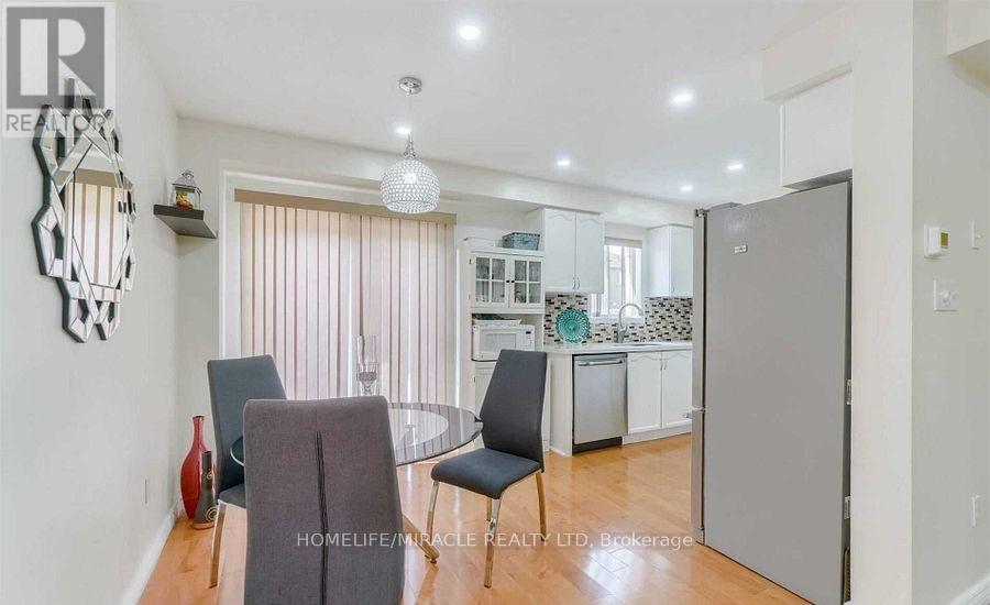 60 Studebaker Trail, Brampton, Ontario  L7A 3A5 - Photo 12 - W12923982