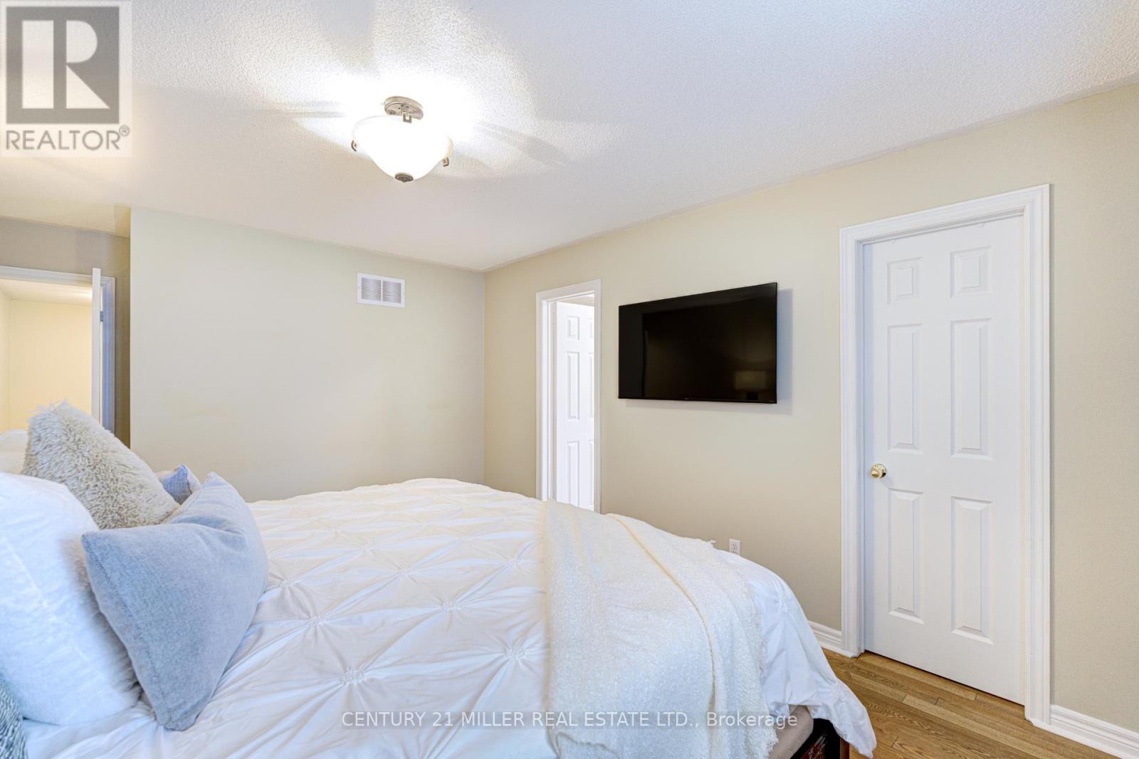 614 Leatherleaf Drive, Mississauga, Ontario  L4Z 3Z1 - Photo 24 - W12924026