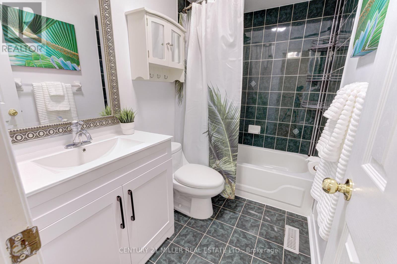 614 Leatherleaf Drive, Mississauga, Ontario  L4Z 3Z1 - Photo 33 - W12924026