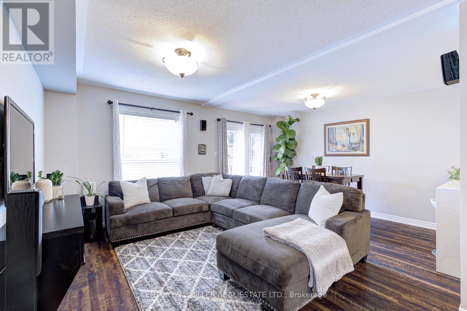 614 Leatherleaf Drive, Mississauga, Ontario  L4Z 3Z1 - Photo 8 - W12924026