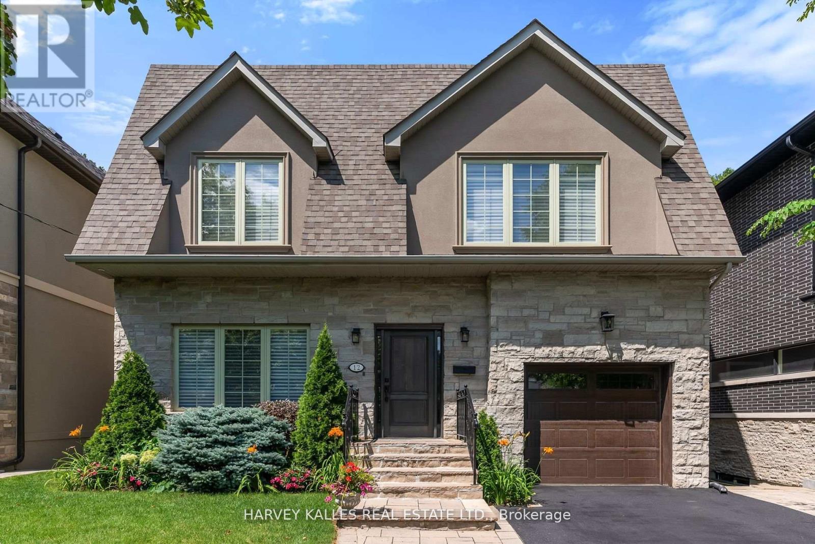 12 REID MANOR, Toronto, Ontario