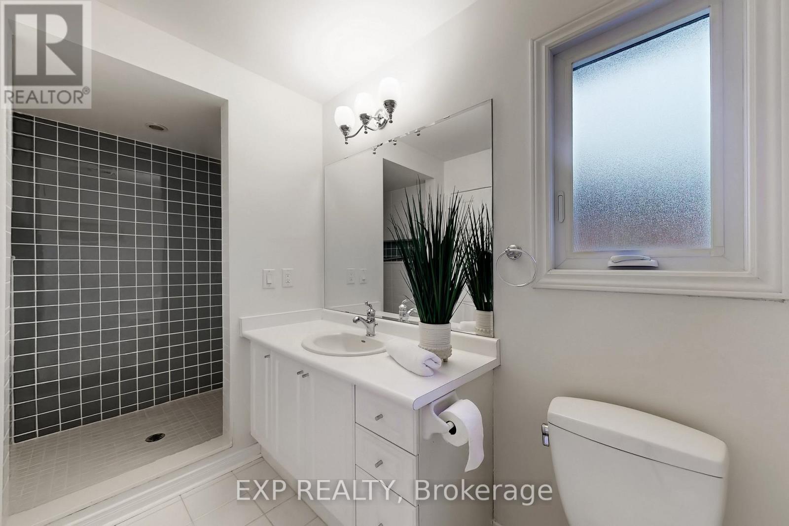 248 Morningmist Street, Brampton, Ontario  L6R 2B8 - Photo 28 - W12924036