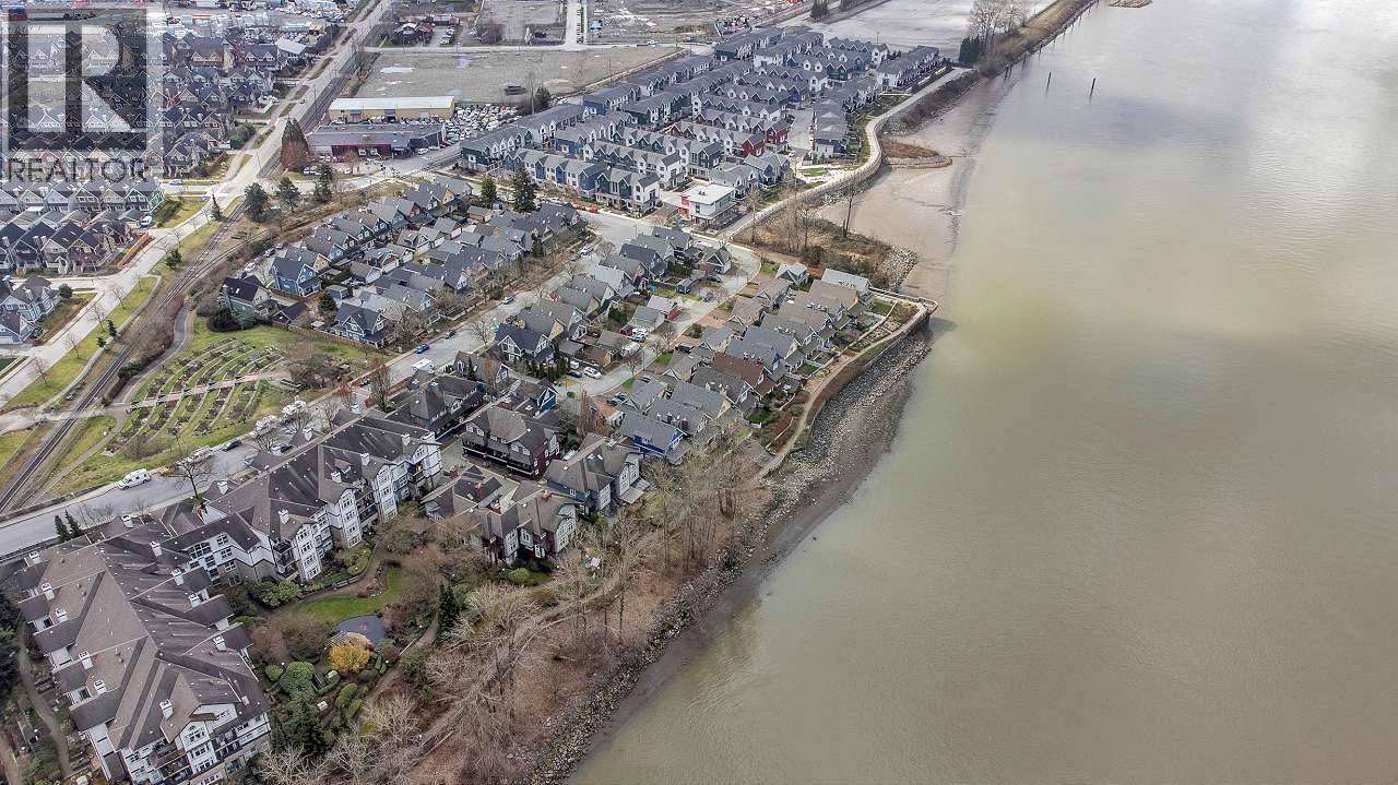 107 Star Crescent, New Westminster, British Columbia  V3M 6X6 - Photo 36 - R3102586