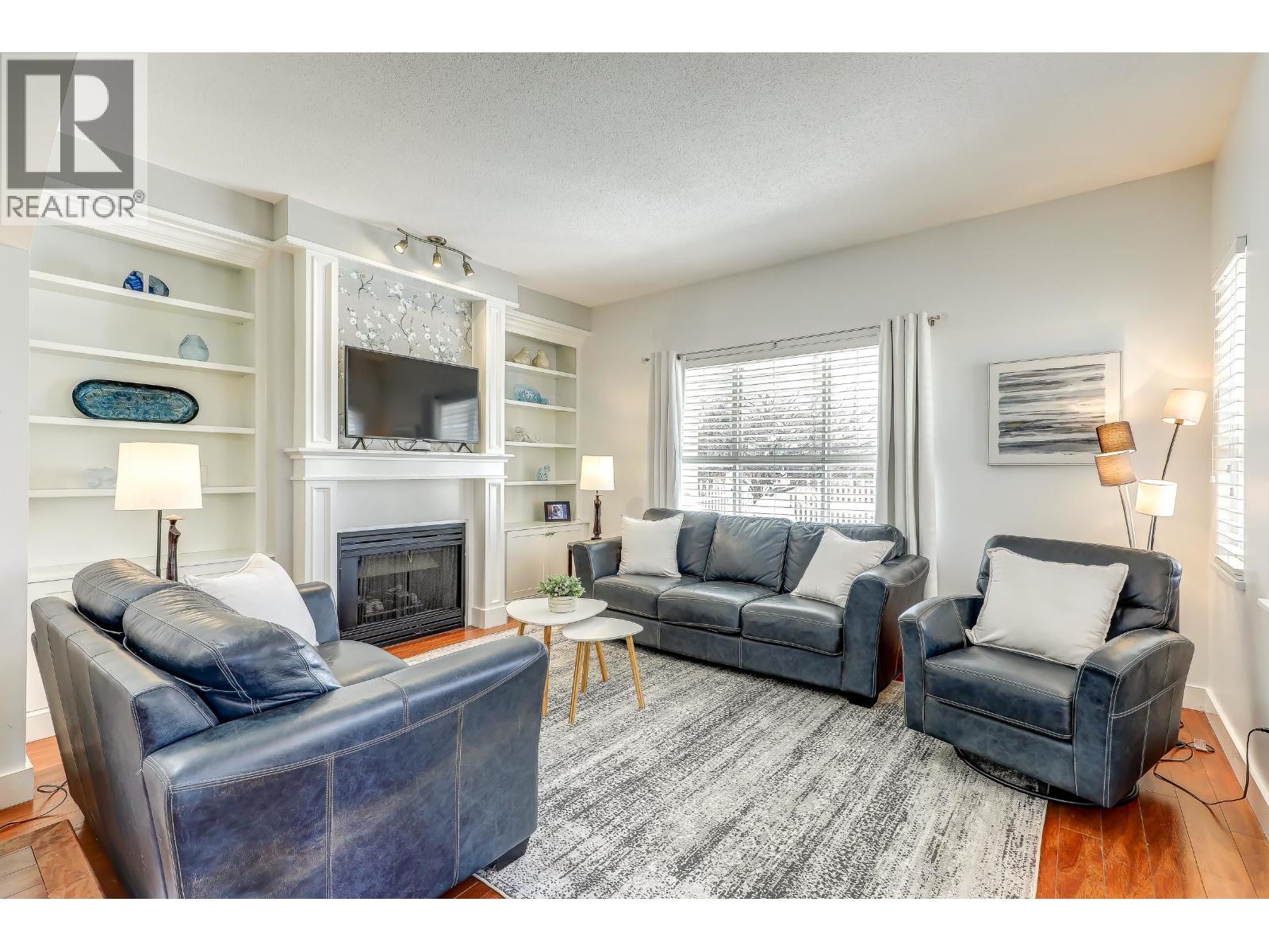 107 Star Crescent, New Westminster, British Columbia  V3M 6X6 - Photo 7 - R3102586