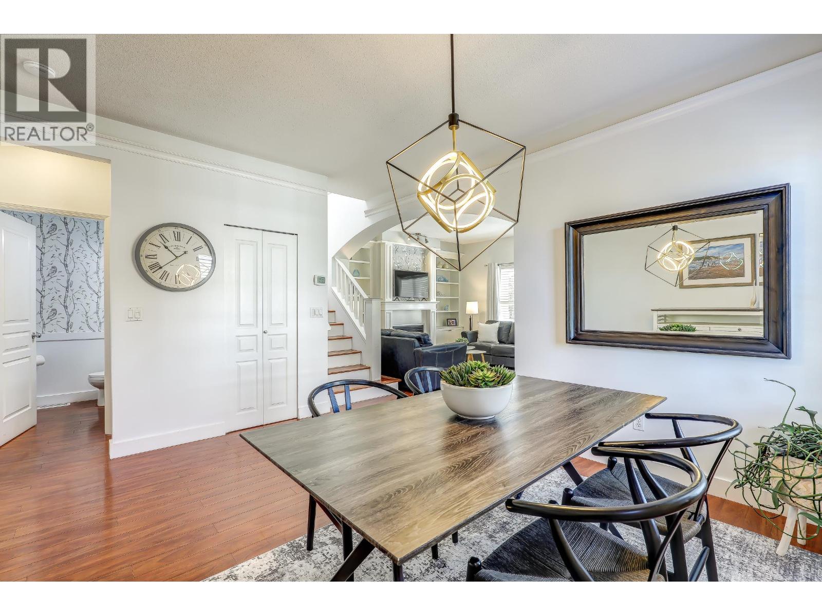 107 Star Crescent, New Westminster, British Columbia  V3M 6X6 - Photo 12 - R3102586