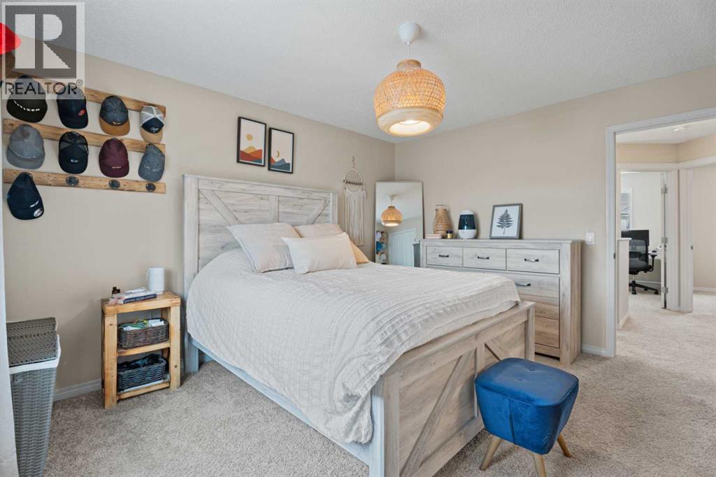 216 Copperpond Parade SE, Calgary, Alberta  T2Z 5B2 - Photo 19 - A2296365