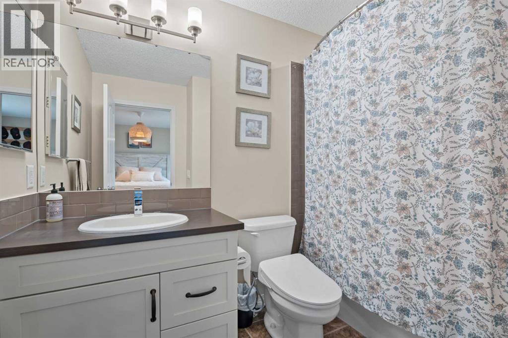 216 Copperpond Parade SE, Calgary, Alberta  T2Z 5B2 - Photo 22 - A2296365