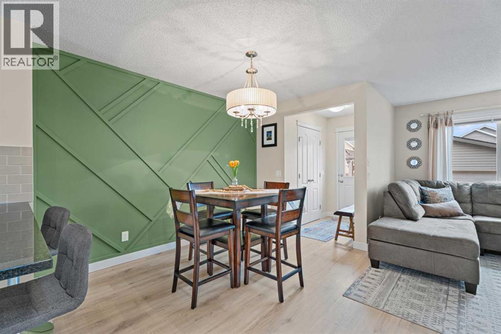 216 Copperpond Parade SE, Calgary, Alberta  T2Z 5B2 - Photo 10 - A2296365